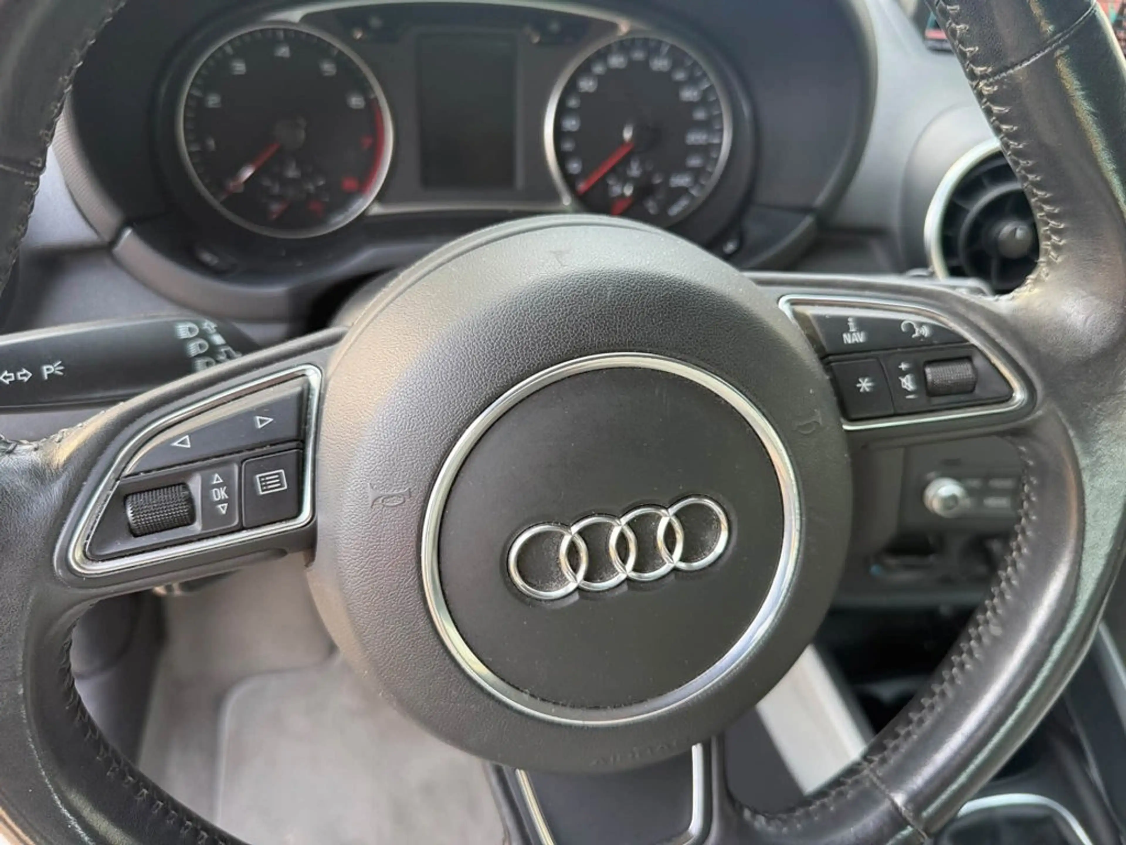 Audi A1 1.2 TFSI Attraction Pro Line Business Navi,Airco, — photo 10
