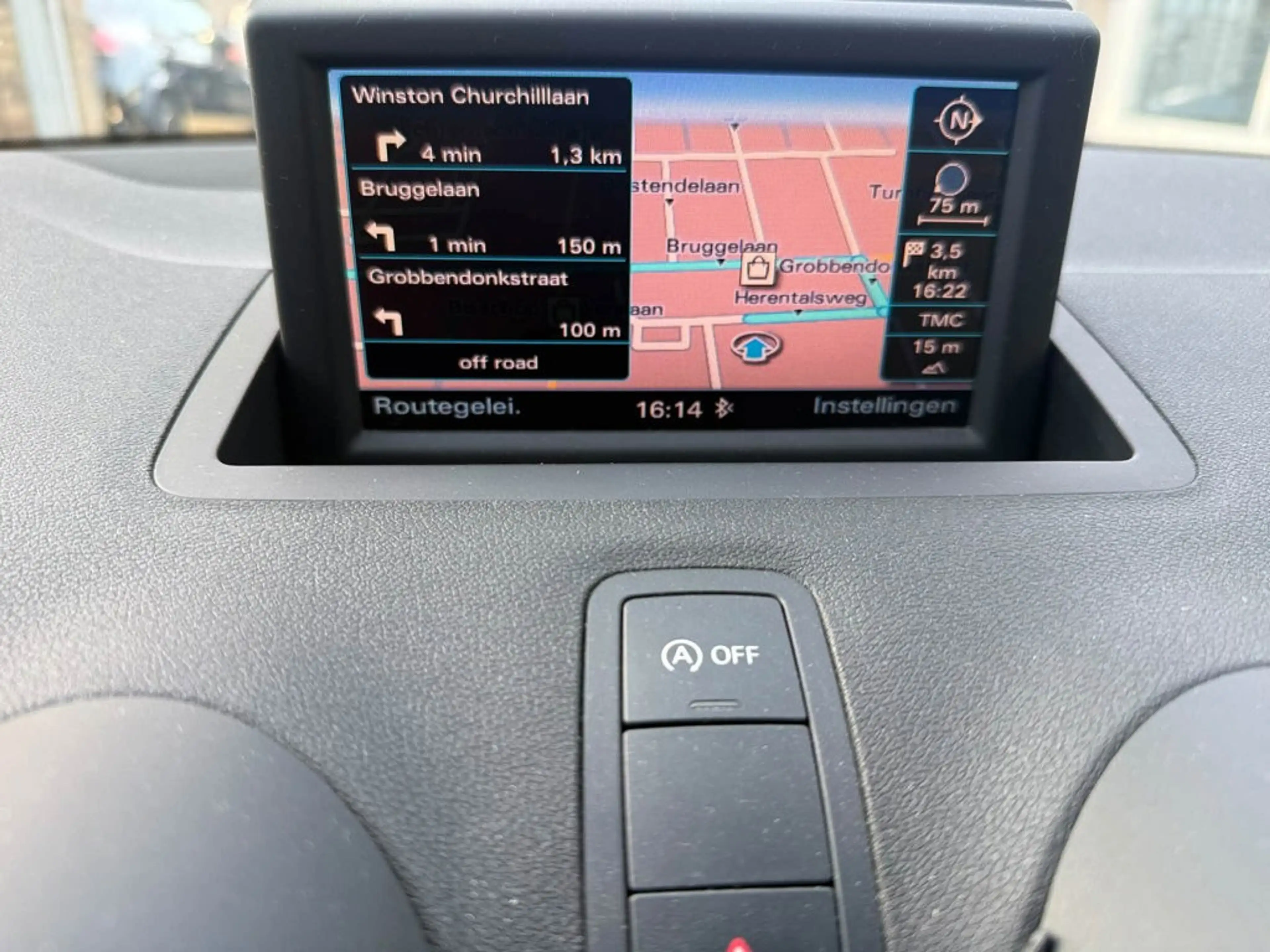 Audi A1 1.2 TFSI Attraction Pro Line Business Navi,Airco, — photo 11