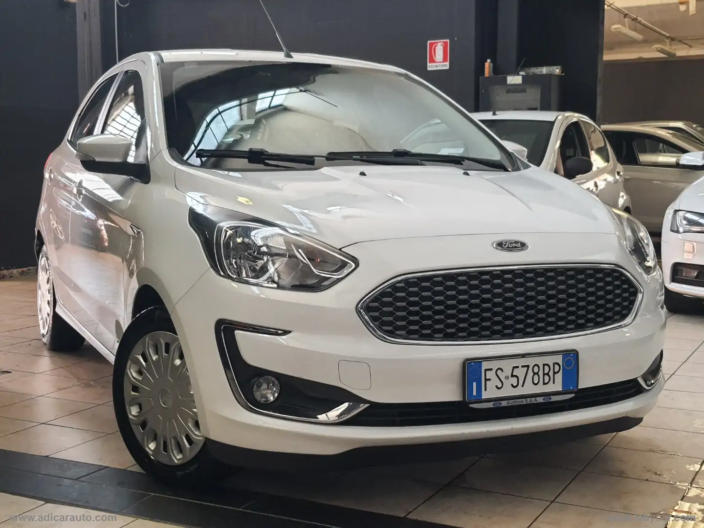 Ford Ka/Ka+ 1.2 70 CV Blanc - 1