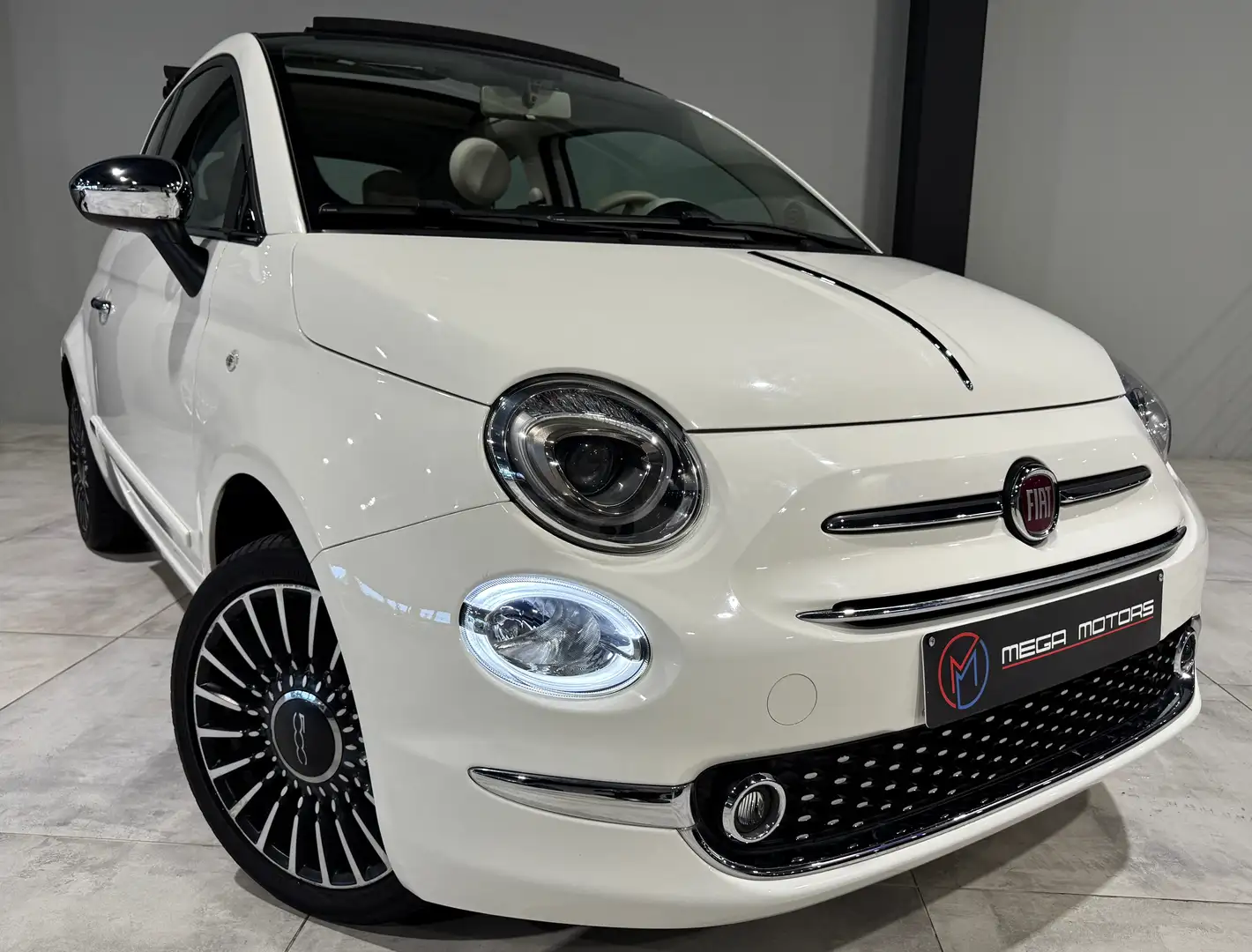 Fiat 500C 1.2i 70CV EDiTiON MiRROR "21.000KM" NAVi CARPLAY + Blanc - 1