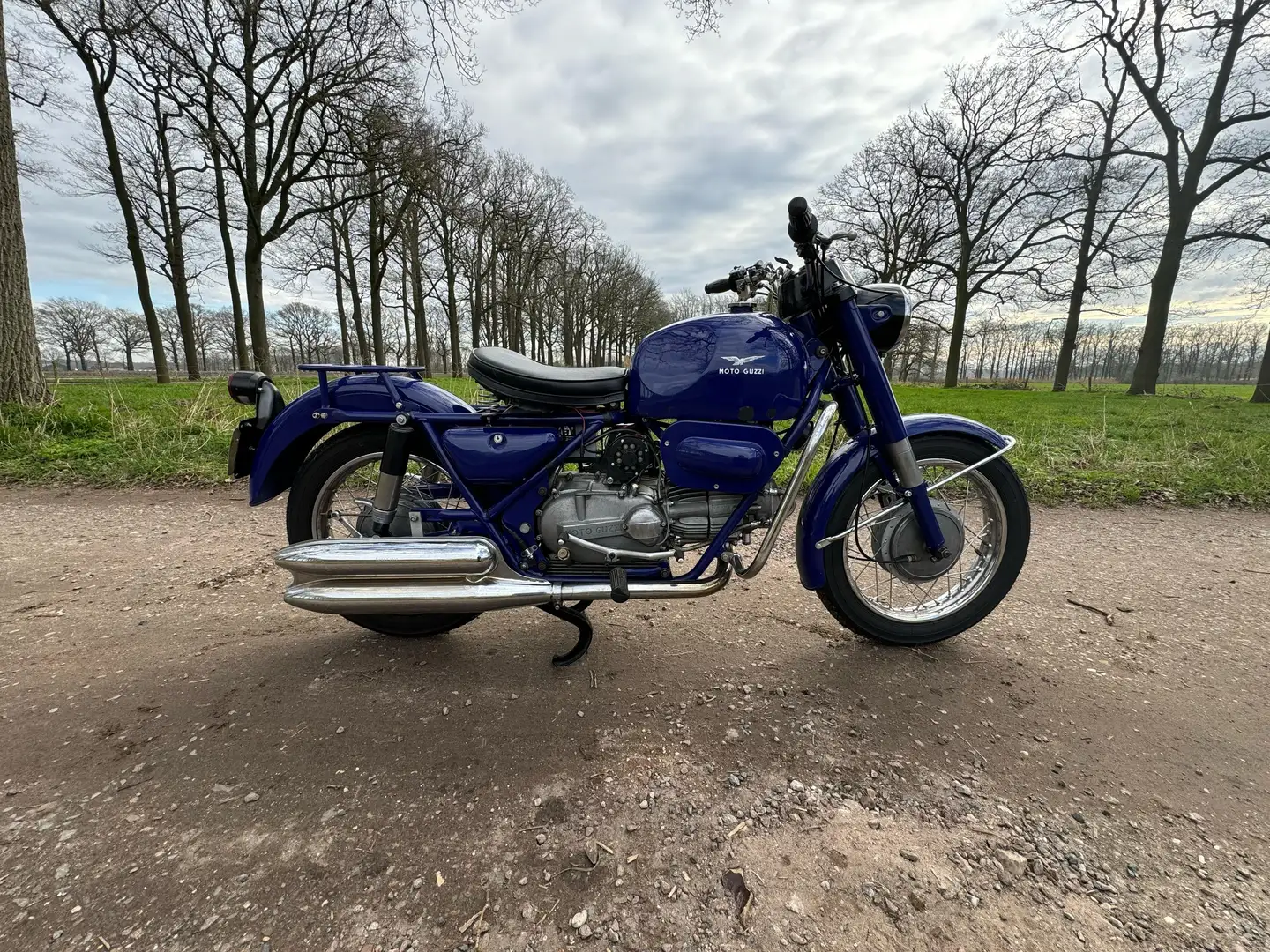 Moto Guzzi Falcone Nuovo 500 Bleu - 1