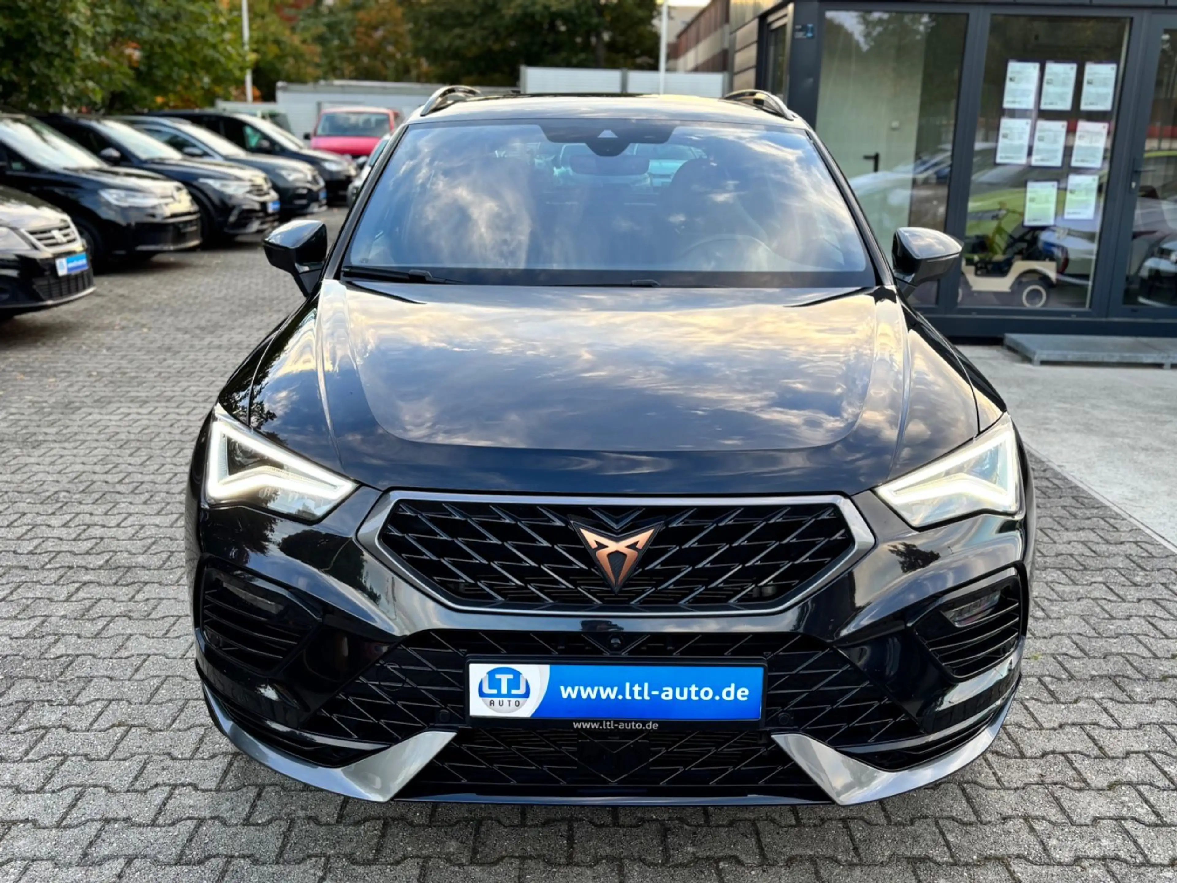 CUPRA Ateca VZ 221KW 4Drive 20Zoll BeatsAudio AHK — photo 2