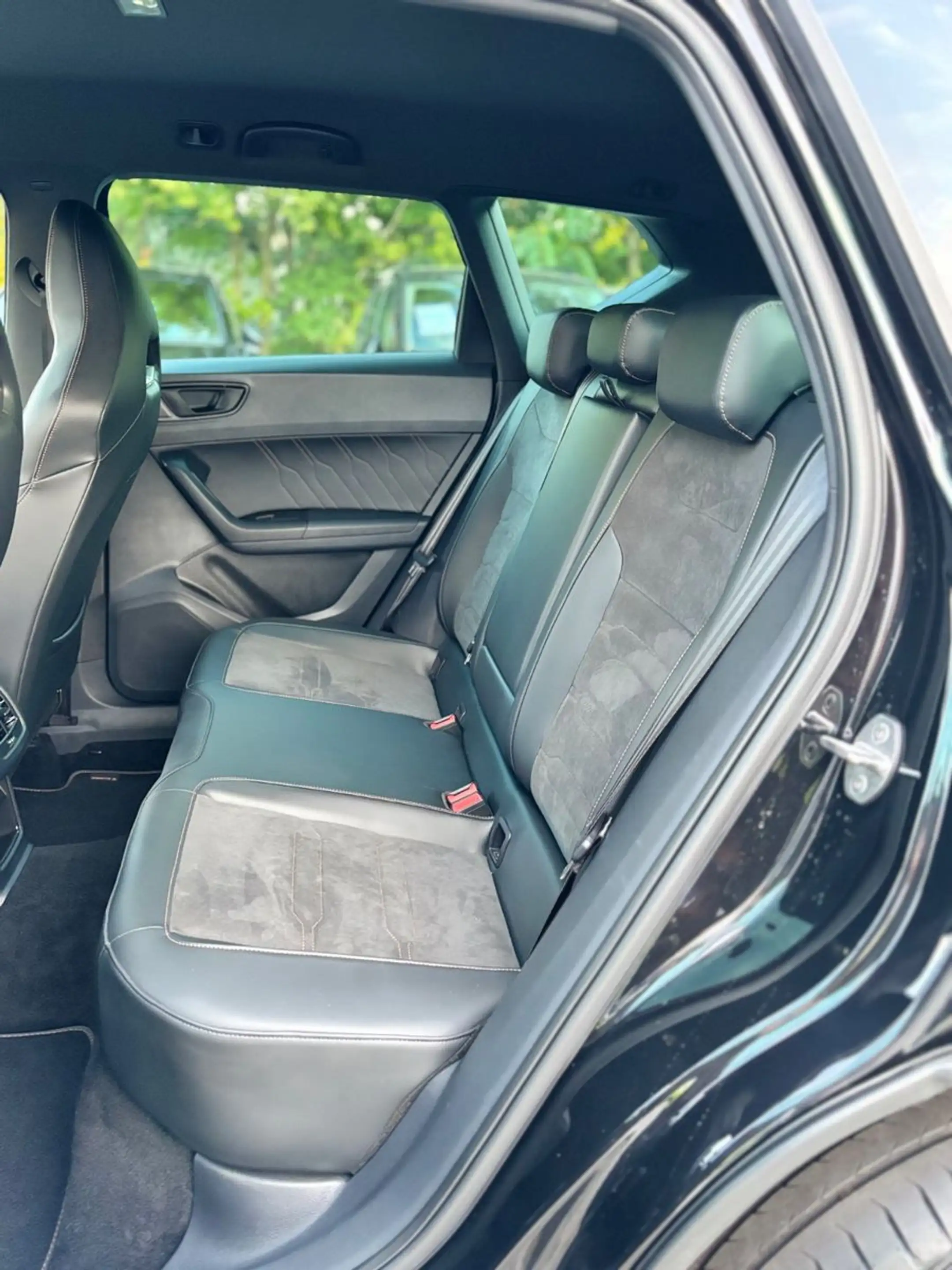 CUPRA Ateca VZ 221KW 4Drive 20Zoll BeatsAudio AHK — photo 15