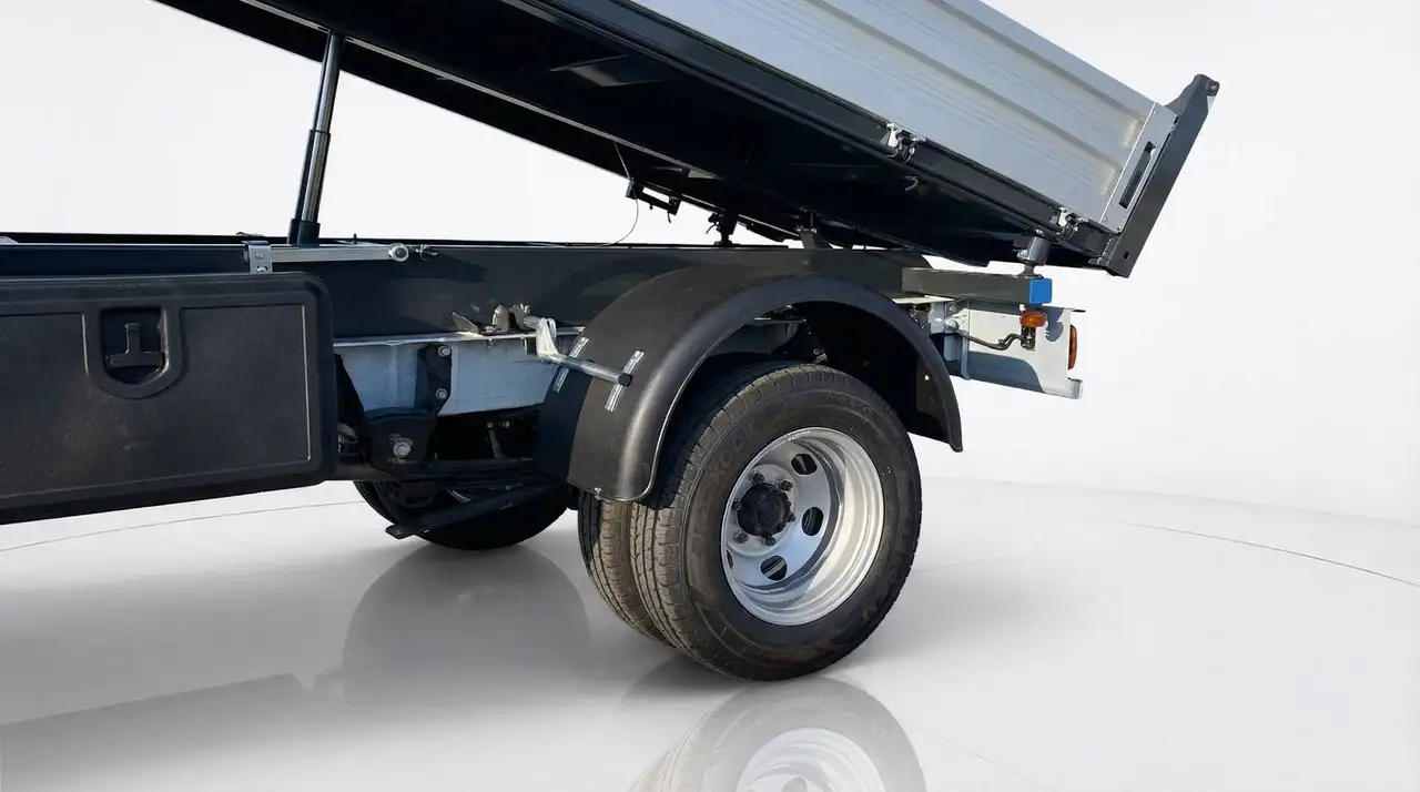 Maxus Deliver 9 2025