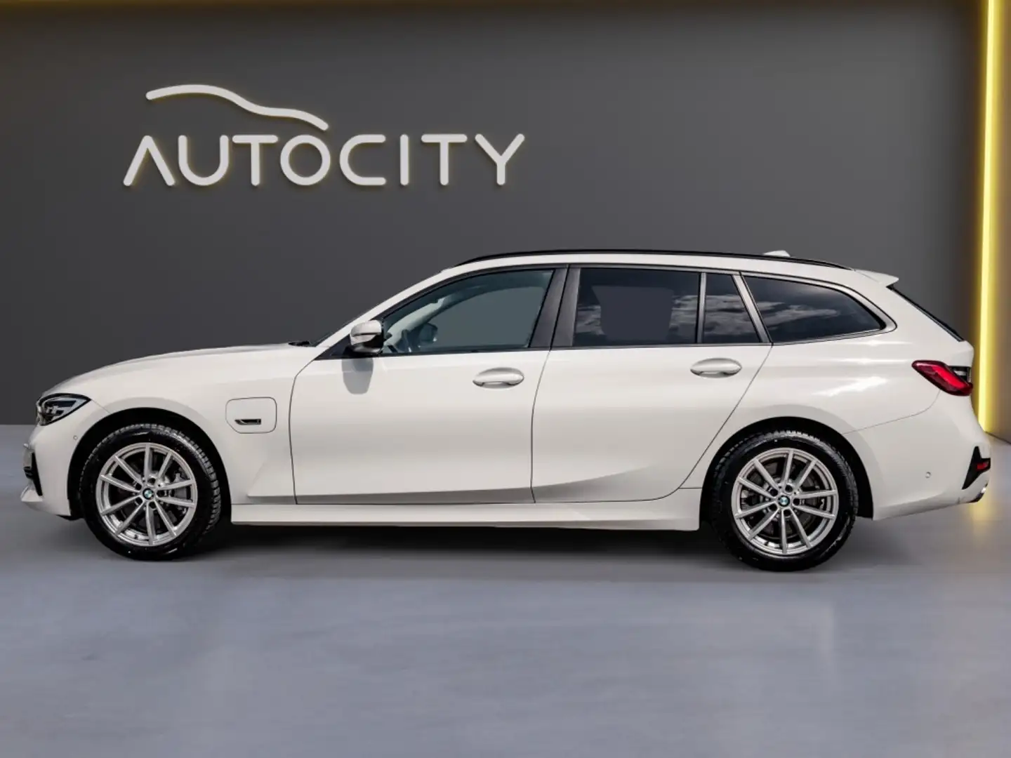 BMW 330 3-serie Touring 330e Advantage Sportstoelen | Adap Blanc - 2