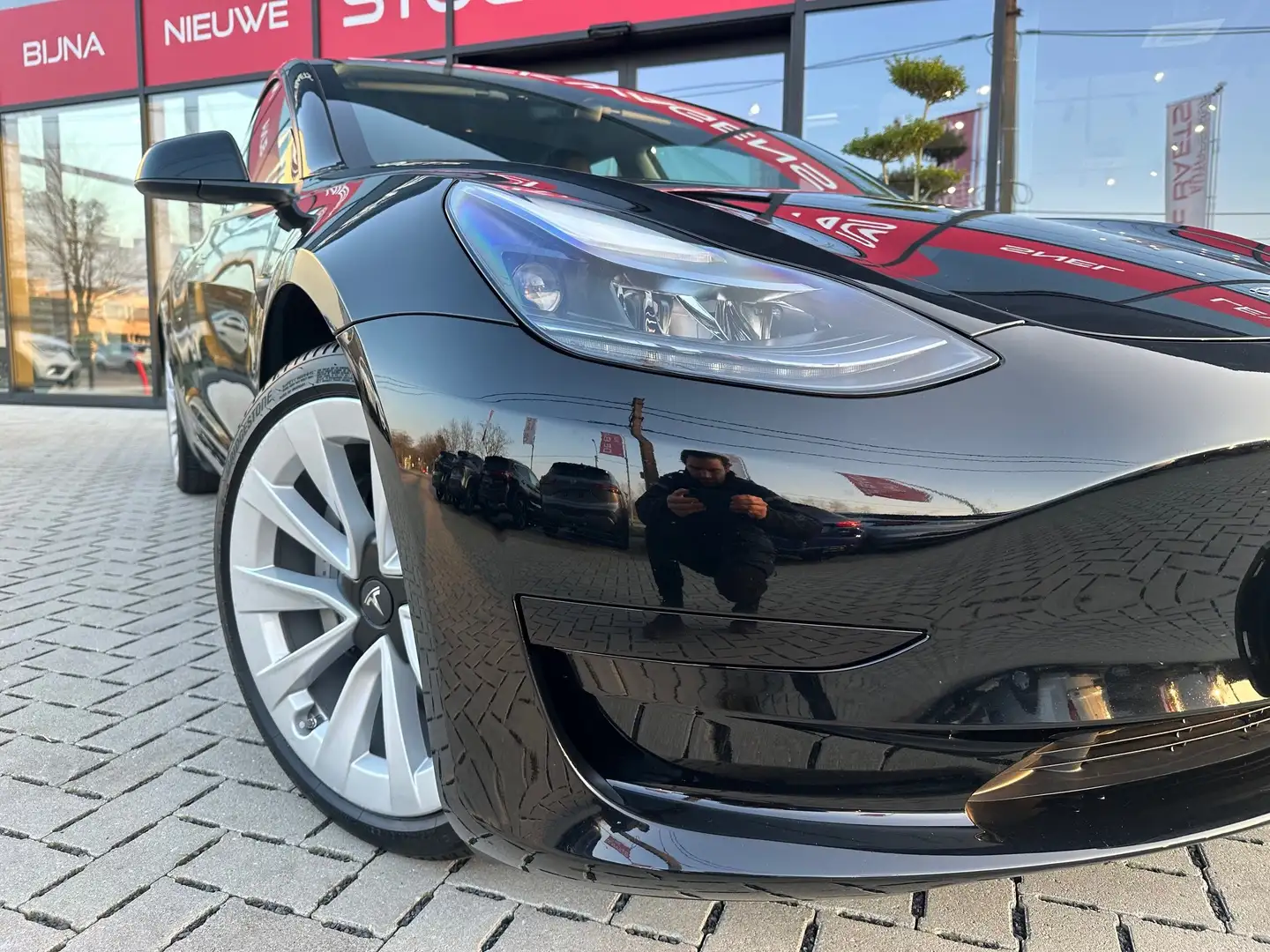 Tesla Model 3 60 kWh Standard Plus Negro - 2