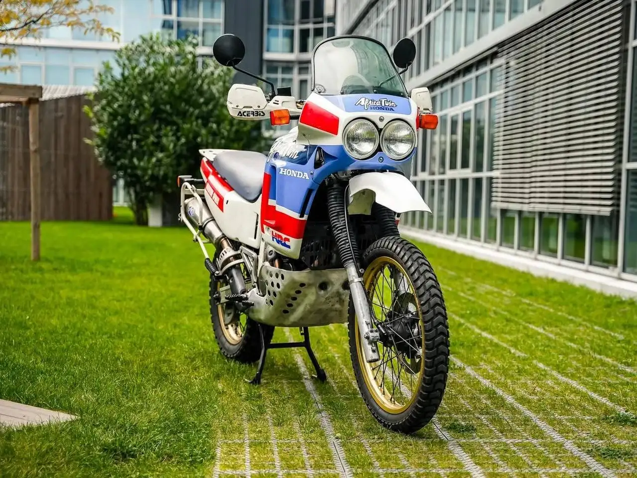 Honda XRV 650