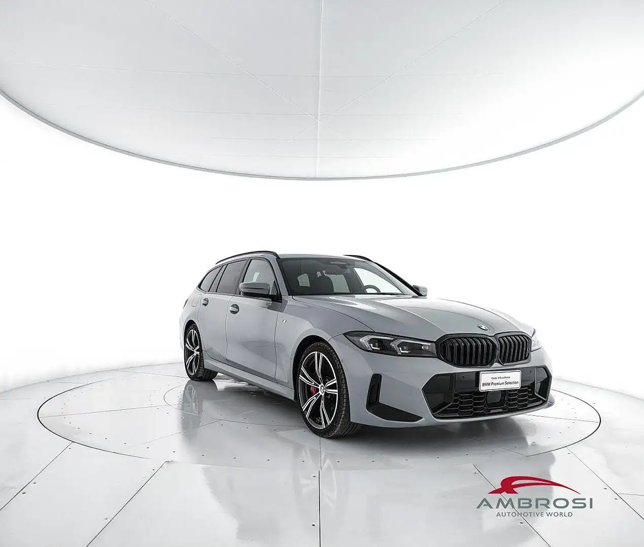 BMW 320 Touring 320d mhev 48V xdrive MSport auto Szary - 2