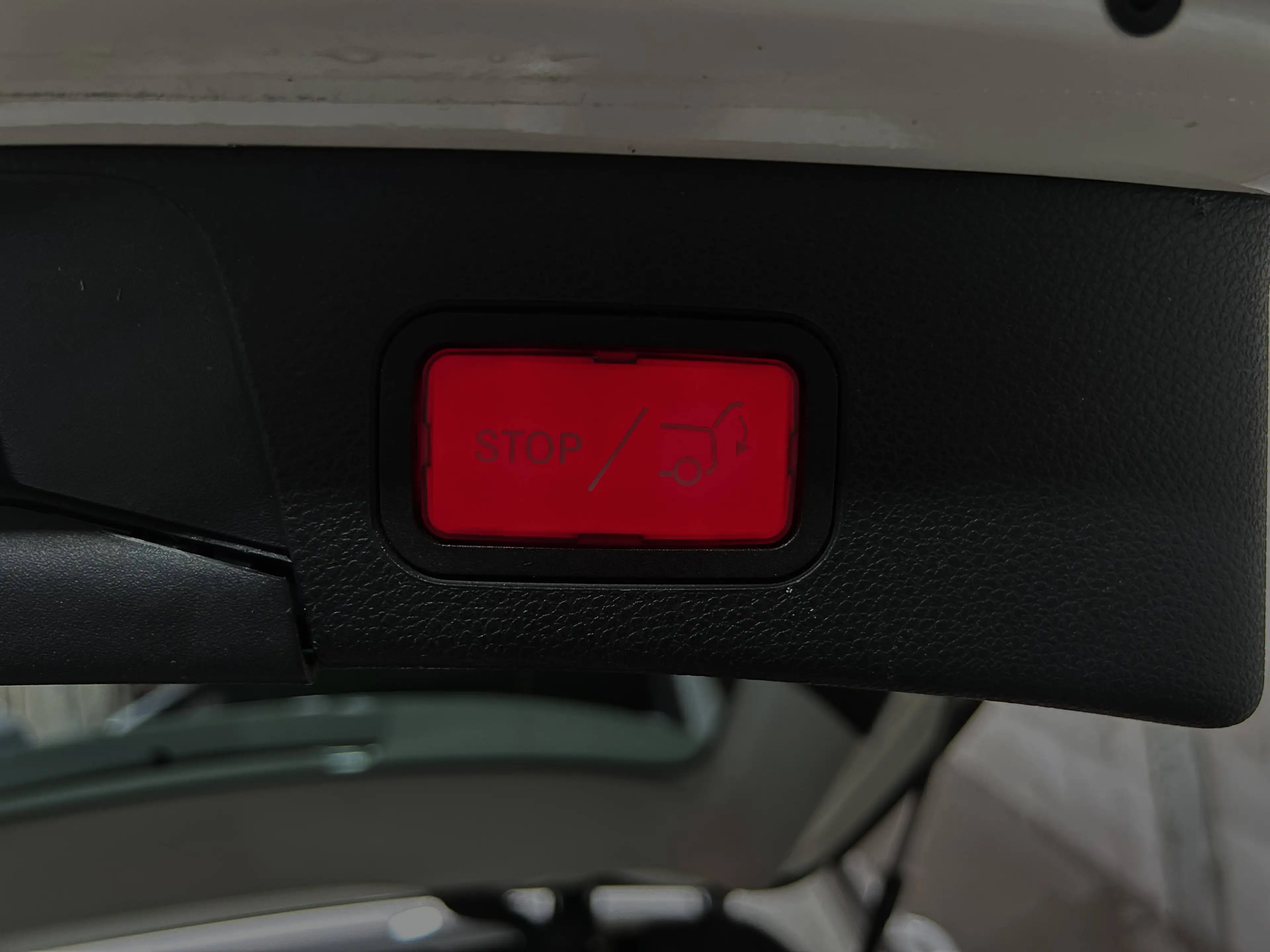 Mercedes-Benz C 220 C 220 d 4M AMG*PANO*NIGHT*M-BEAM*RFK*EASYPAK** — photo 15