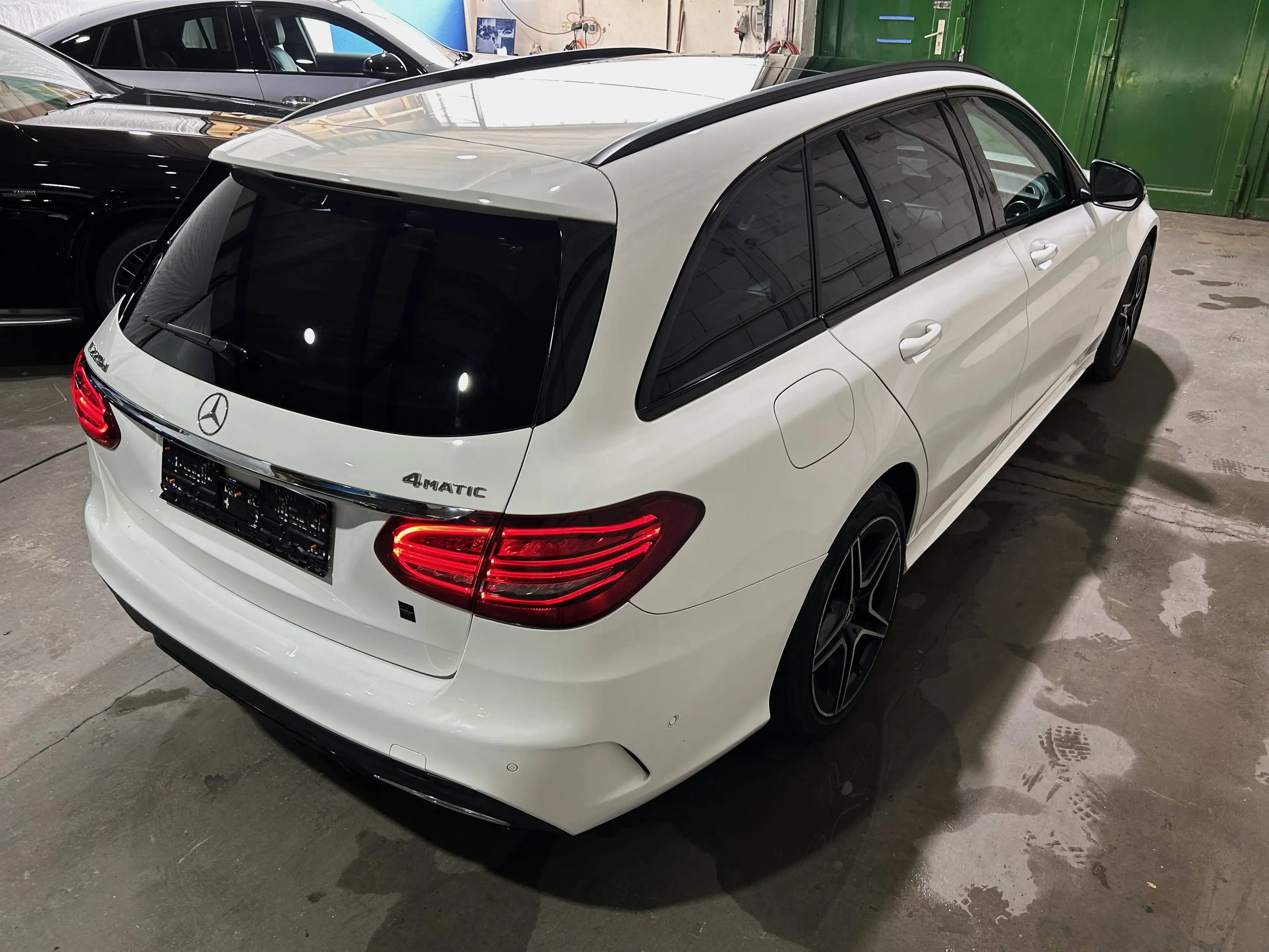 Mercedes-Benz C 220 C 220 d 4M AMG*PANO*NIGHT*M-BEAM*RFK*EASYPAK** — photo 6