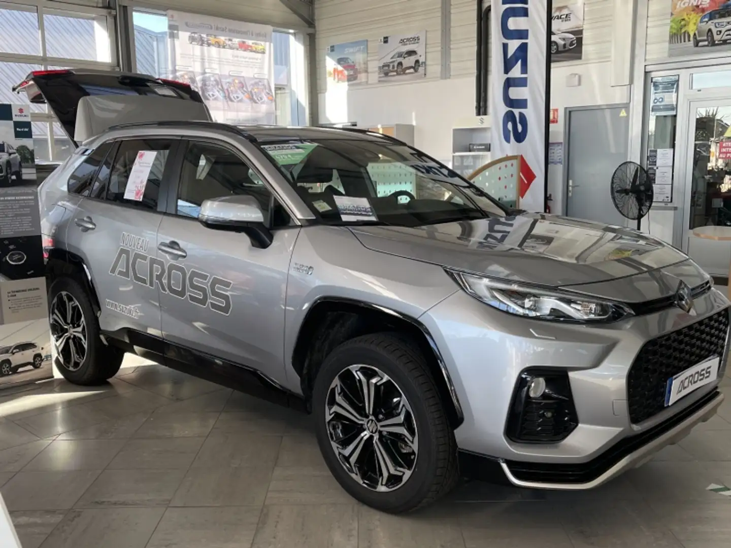 Suzuki Across 2.5 Hybride Rechargeable 306ch 1ere Edition Argent - 2