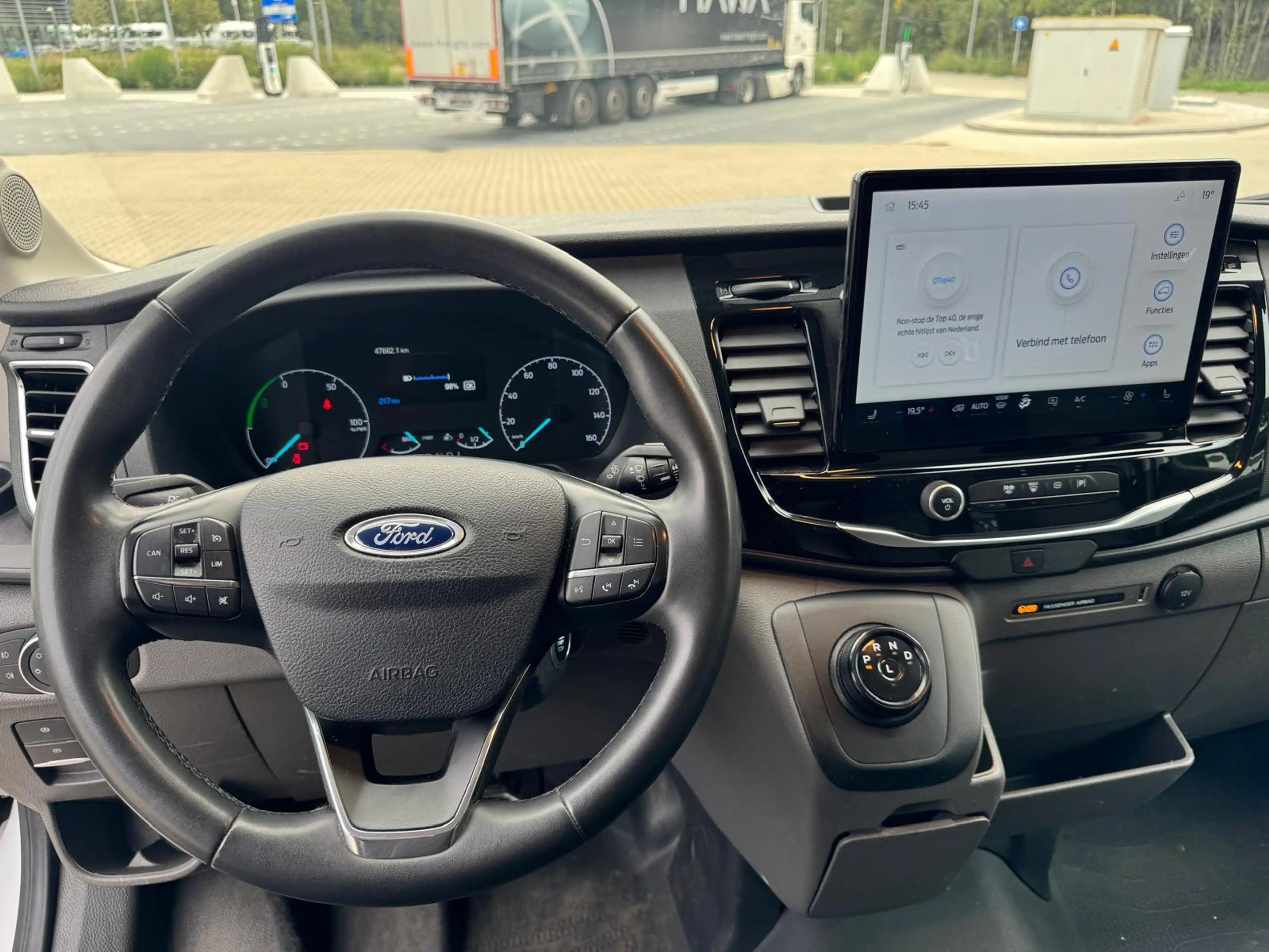 Ford E-Transit 350 L4H3 Trend 68 kWh 184PK | Camera | Carplay | — photo 12