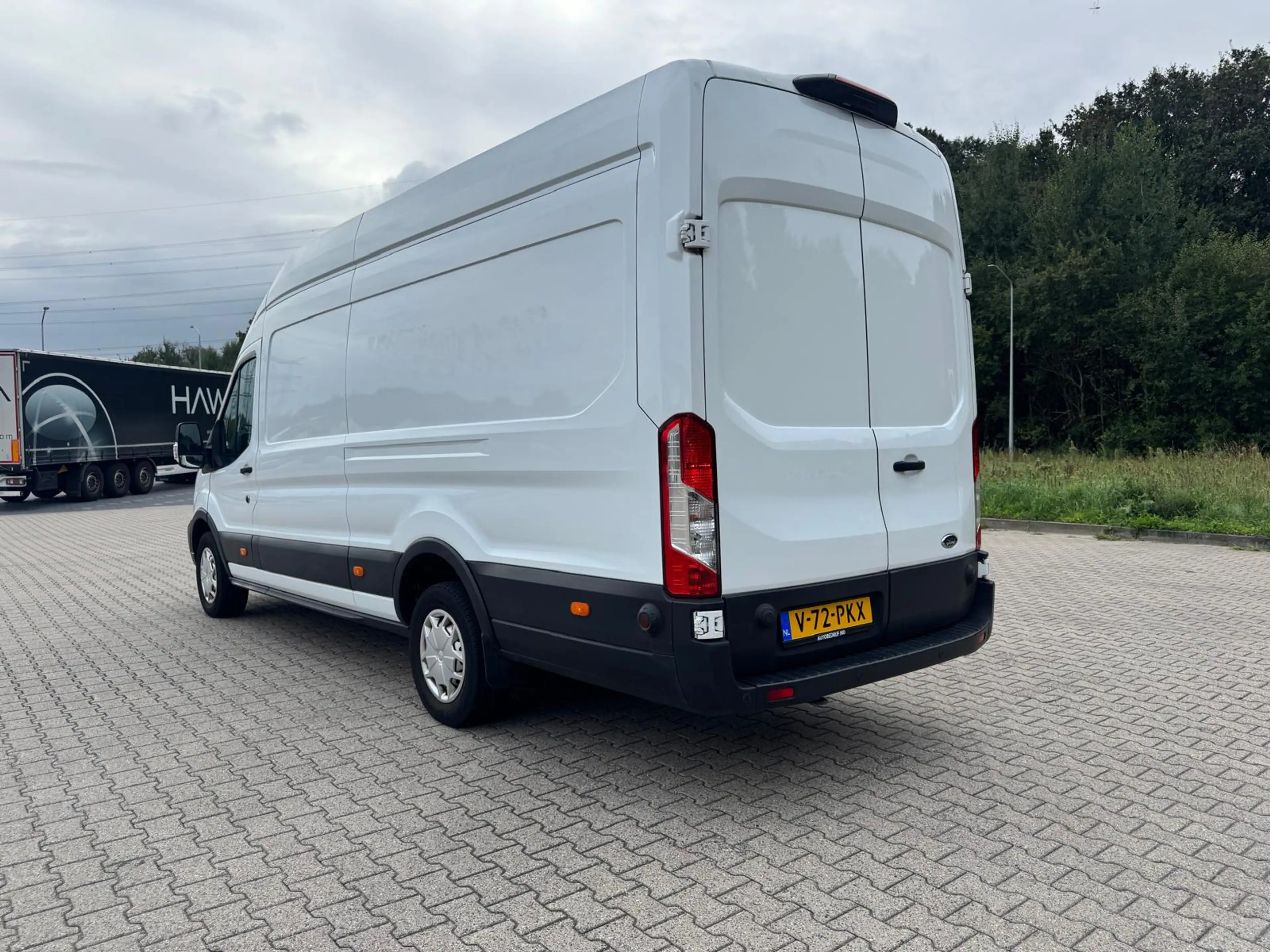 Ford E-Transit 350 L4H3 Trend 68 kWh 184PK | Camera | Carplay | — photo 2