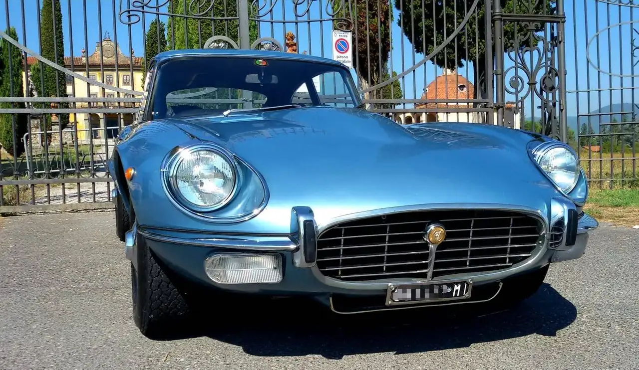 Jaguar E-Type Coupè 5.3 - 12V - Nata Italiana - Targa Nera Milano, foto 2