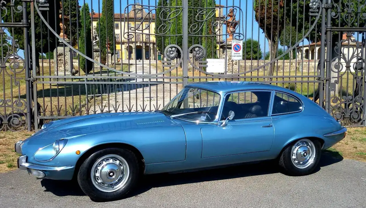 Jaguar E-Type Coupè 5.3 - 12V - Nata Italiana - Targa Nera Milano, foto 4