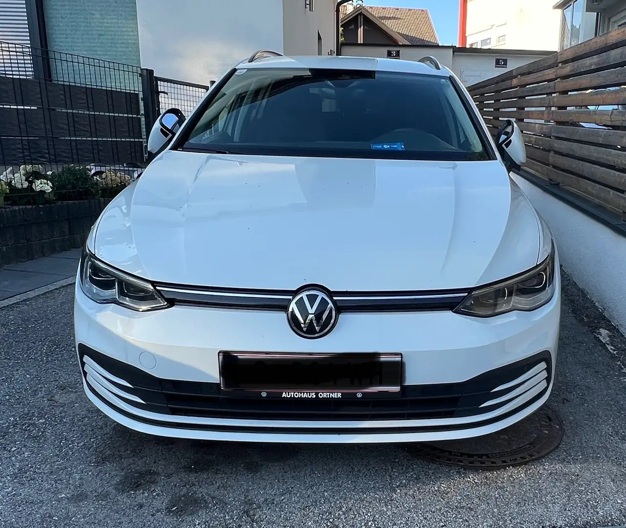 Volkswagen Golf Variant Life Weiß - 2