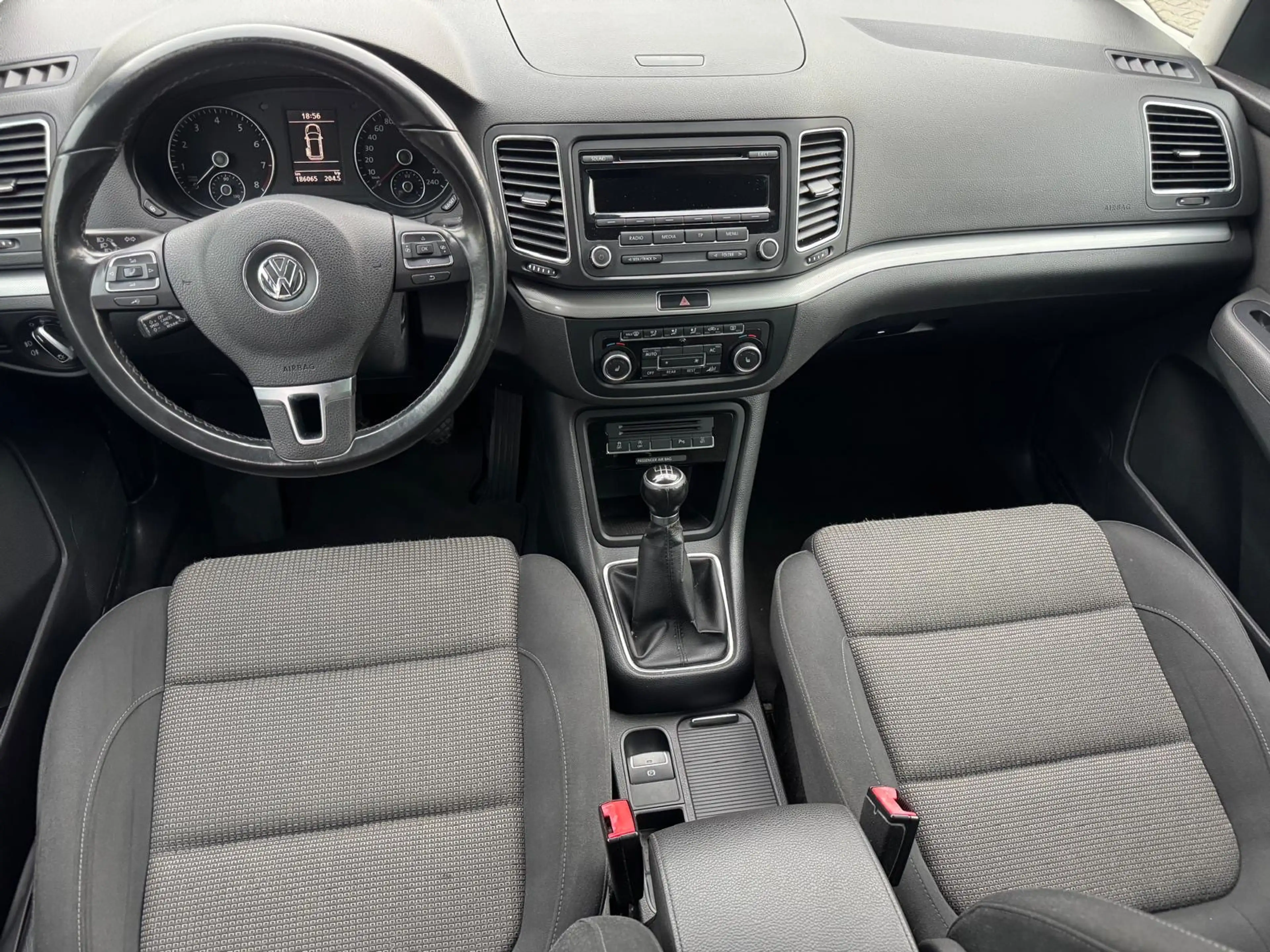 Volkswagen Sharan Sharan 1.4 TSI BlueMotion Technology Comfortline — photo 7