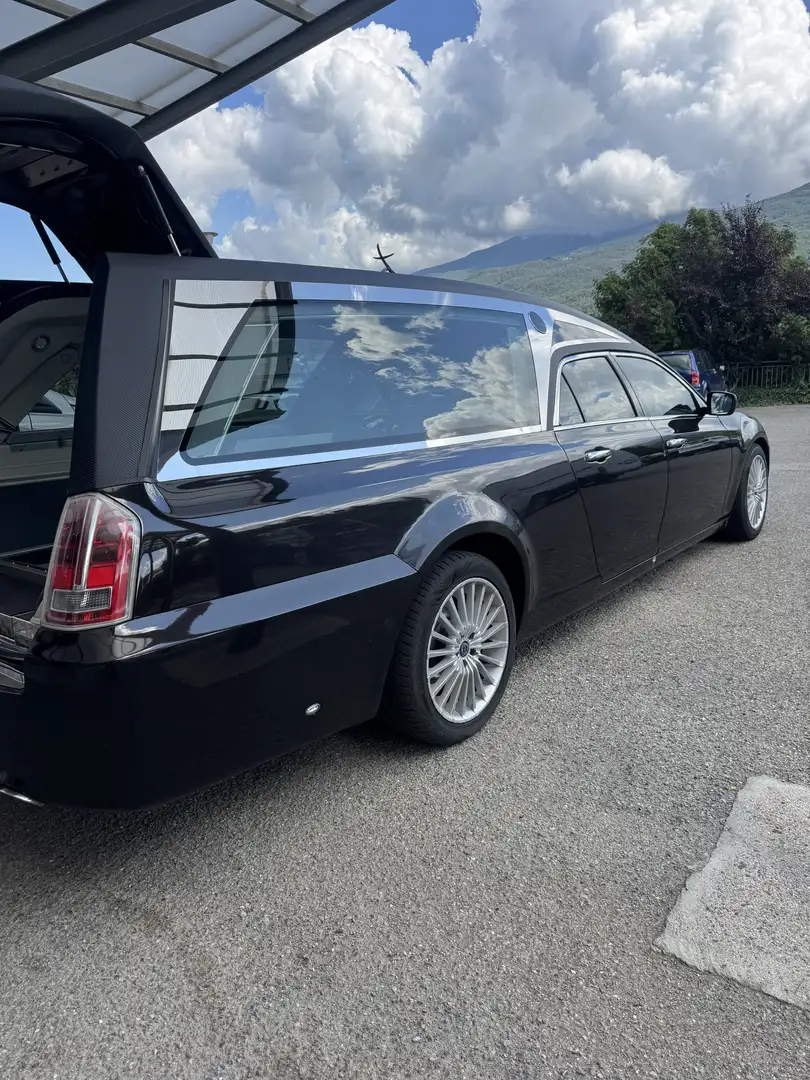 Lancia Thema 3.0 V6 mjt II Platinum 239cv auto Чорний - 2