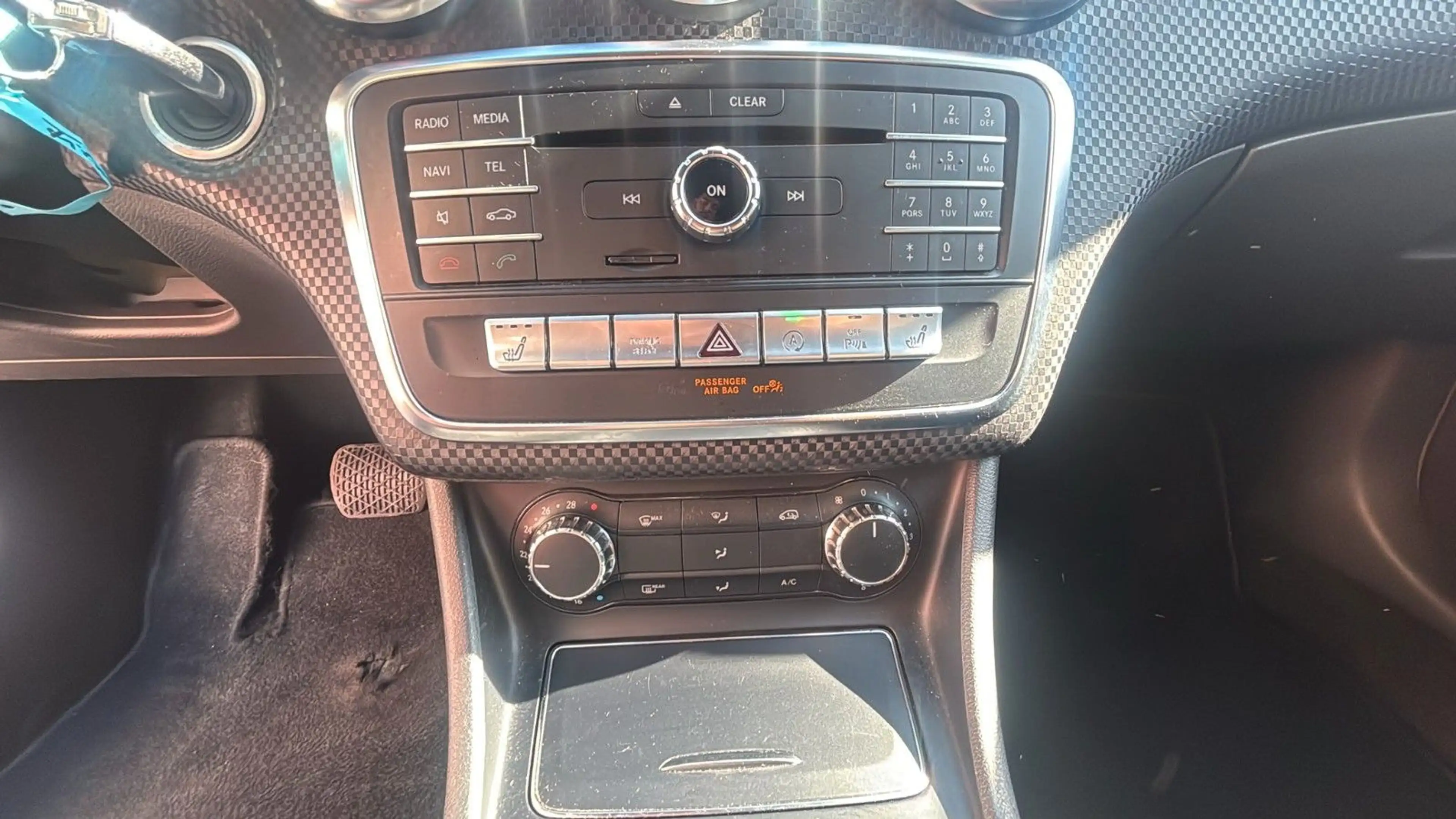 Mercedes-Benz A 180 BlueEfficiency *AUTOMATIK* *GUT GEPFLEGT* — photo 12