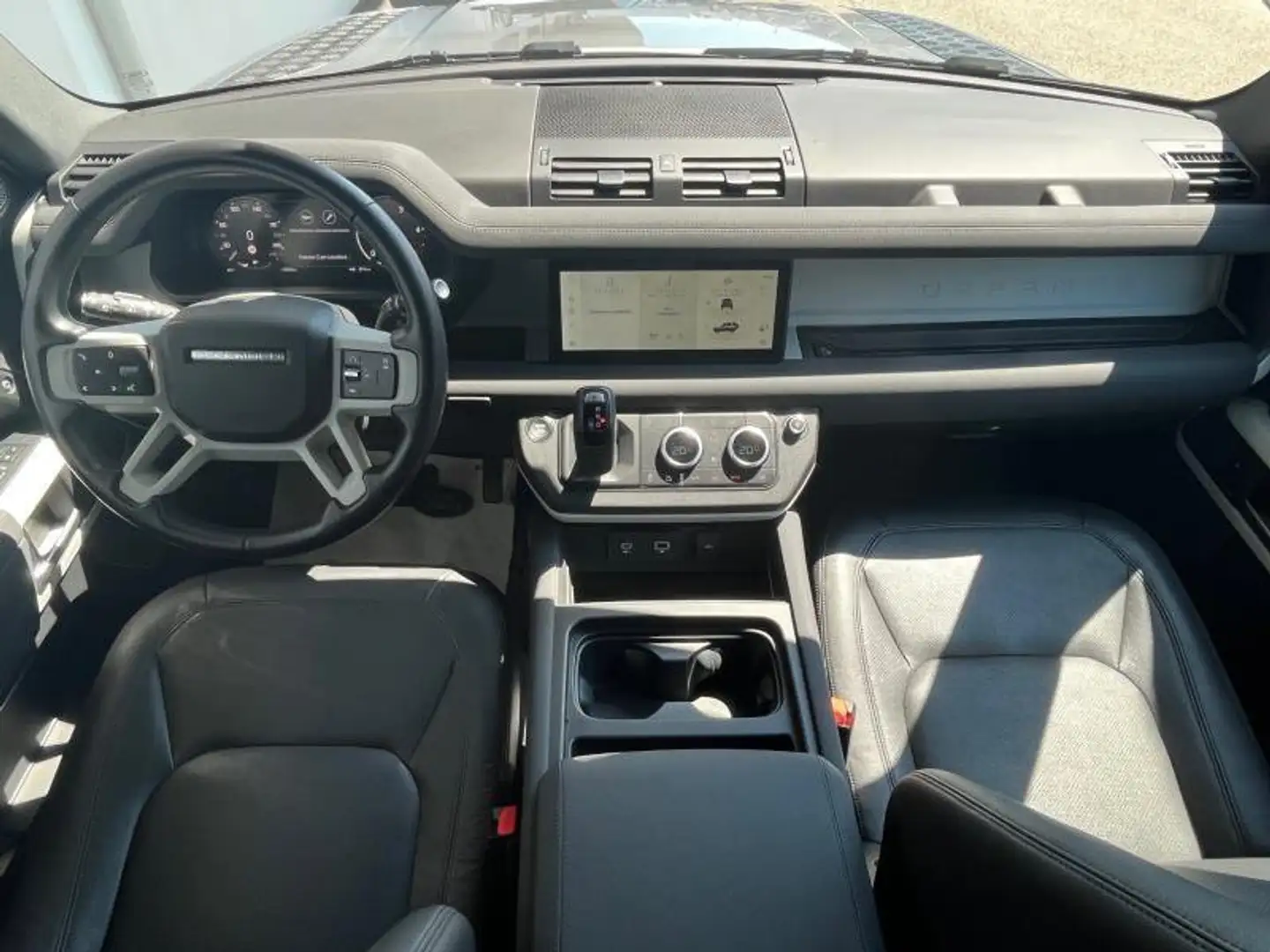 Land Rover Defender (2019) 90 3.0D I6 200 CV AWD Auto SE - 1
