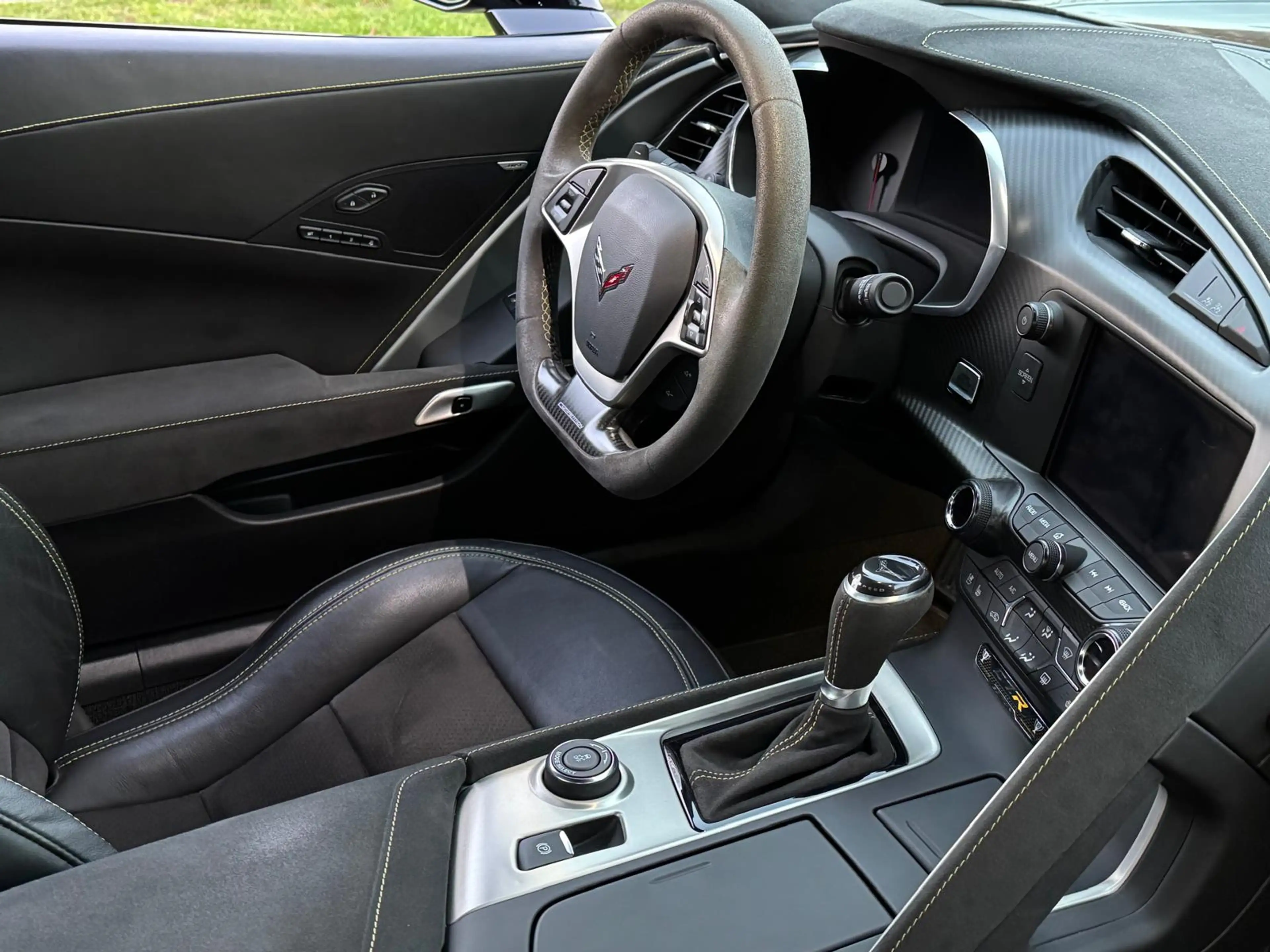 Chevrolet Corvette Z06 6.2 V8 C7.R Limited Edition NL — photo 12