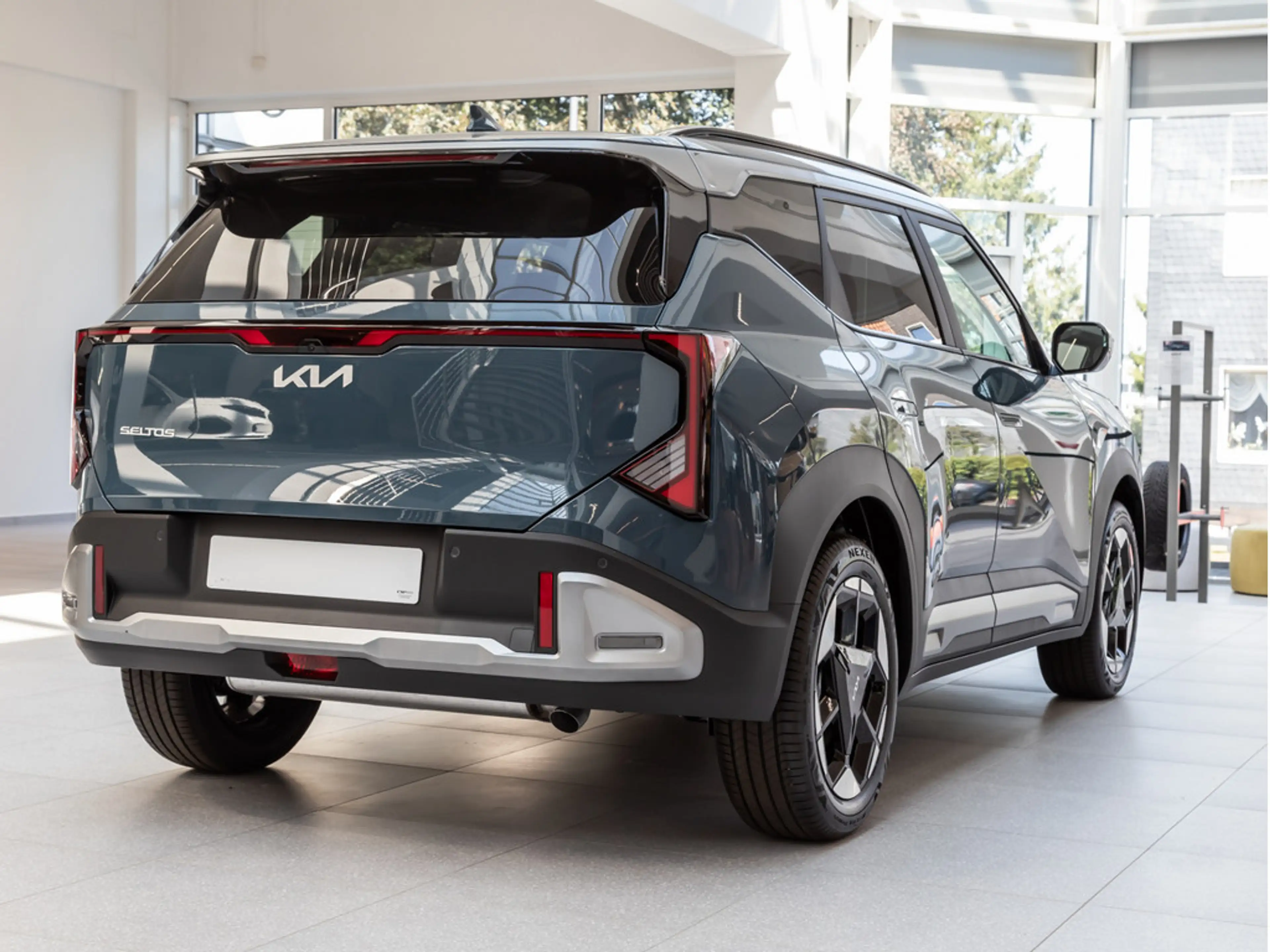 Kia Seltos 1.6 T-GDI Vision LED ACC NAVI H/K SHZ — photo 5