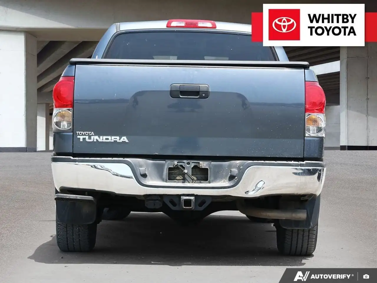 Toyota Tundra снимка Toyota Tundra