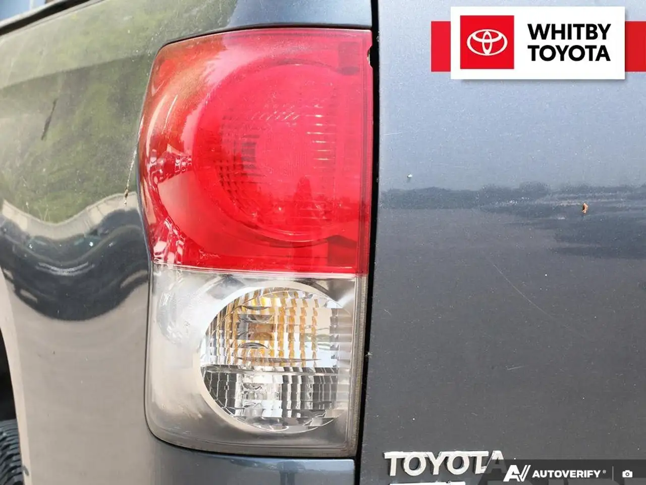 Toyota Tundra снимка Toyota Tundra