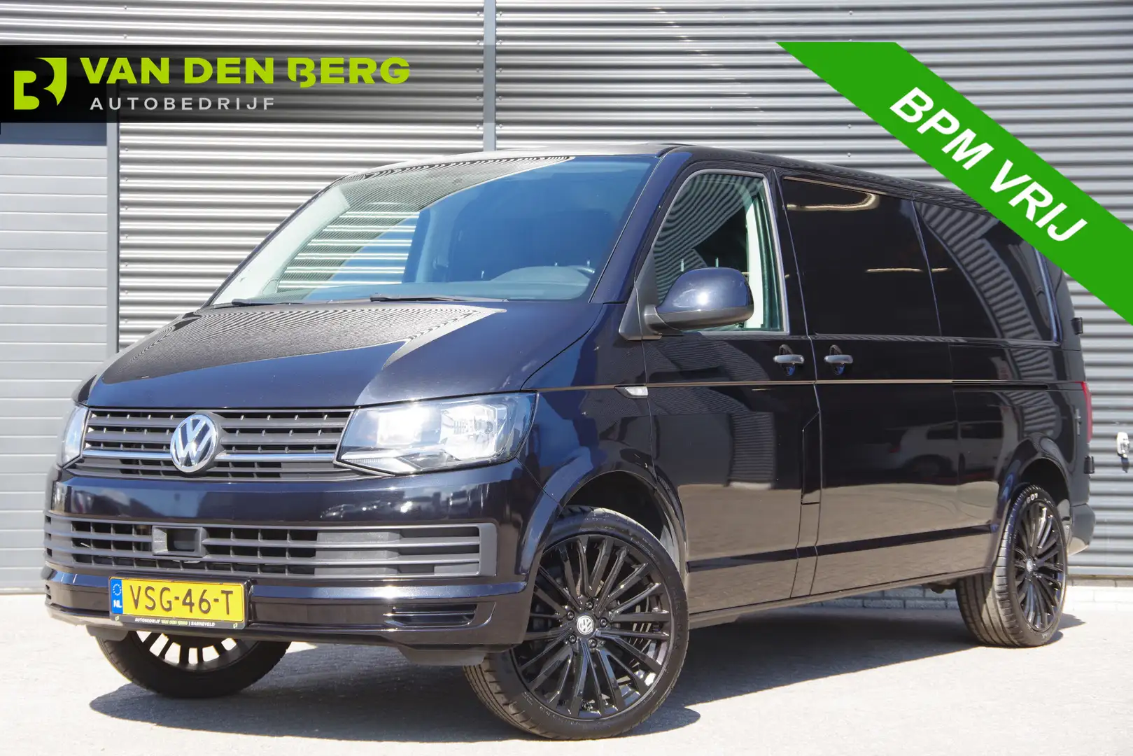 Volkswagen T6 Transporter 2.0 TDI 150PK, L2, 2X SCHUIFDEUR, ADAPT. CRUISE, A Zwart - 1