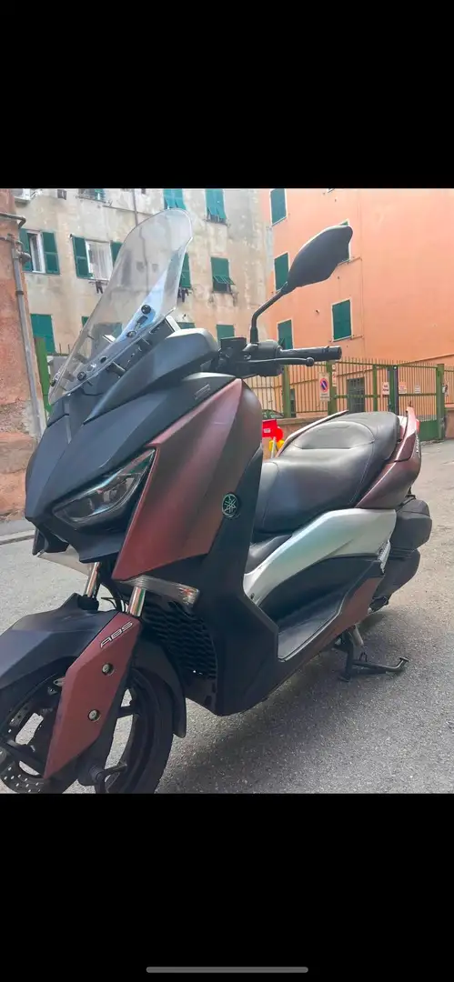 Yamaha X-Max 300 abs - 1