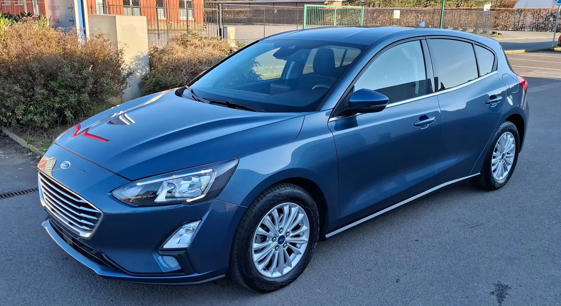Ford Focus 1.0 EcoBoost MHEV Titanium Bleu - 1