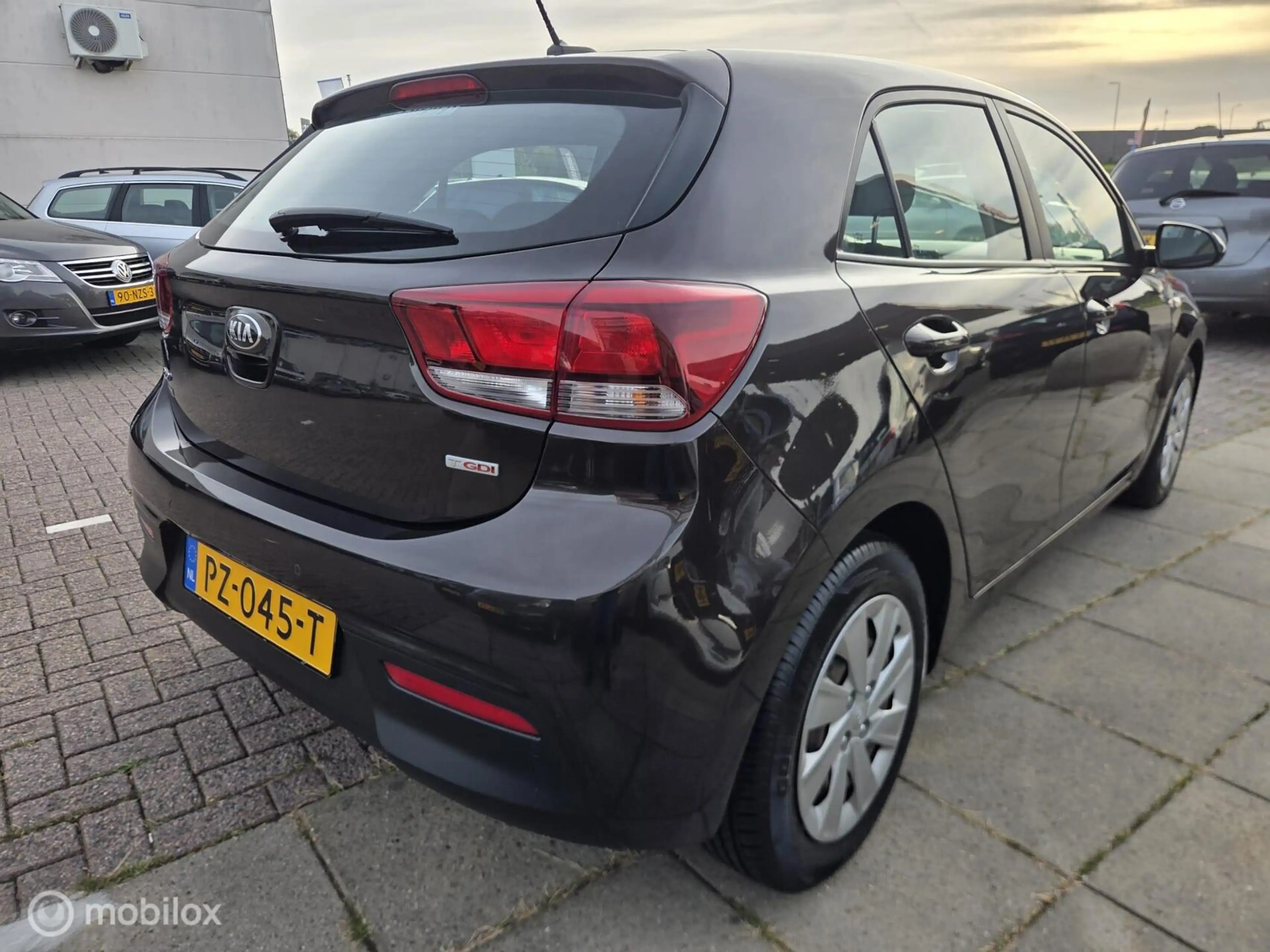 Kia Rio 1.0 TGDI ComfortPlusLine Navigator — photo 8