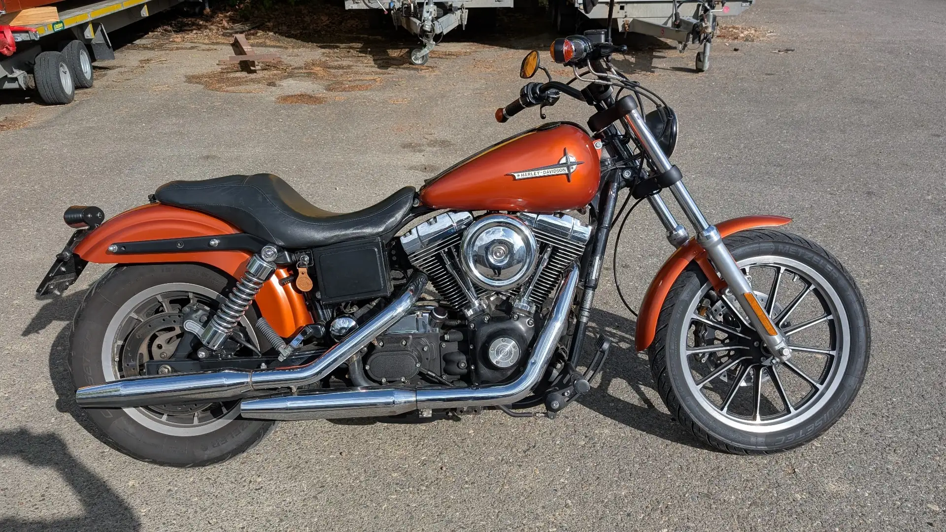 Harley-Davidson FXD Arancione - 1