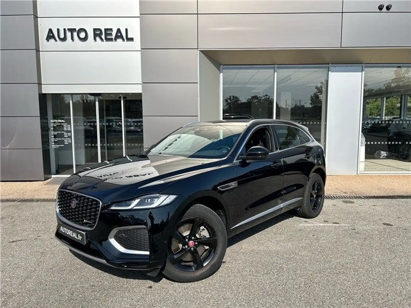 Jaguar F-Pace 2.0 - P400e PHEV AWD BVA8 R-Dynamic S Noir - 1