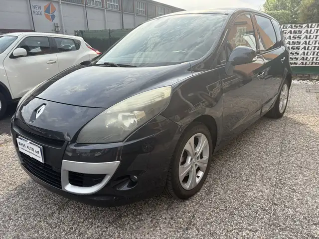 Renault Scenic X-Mod 1.9 dci Luxe