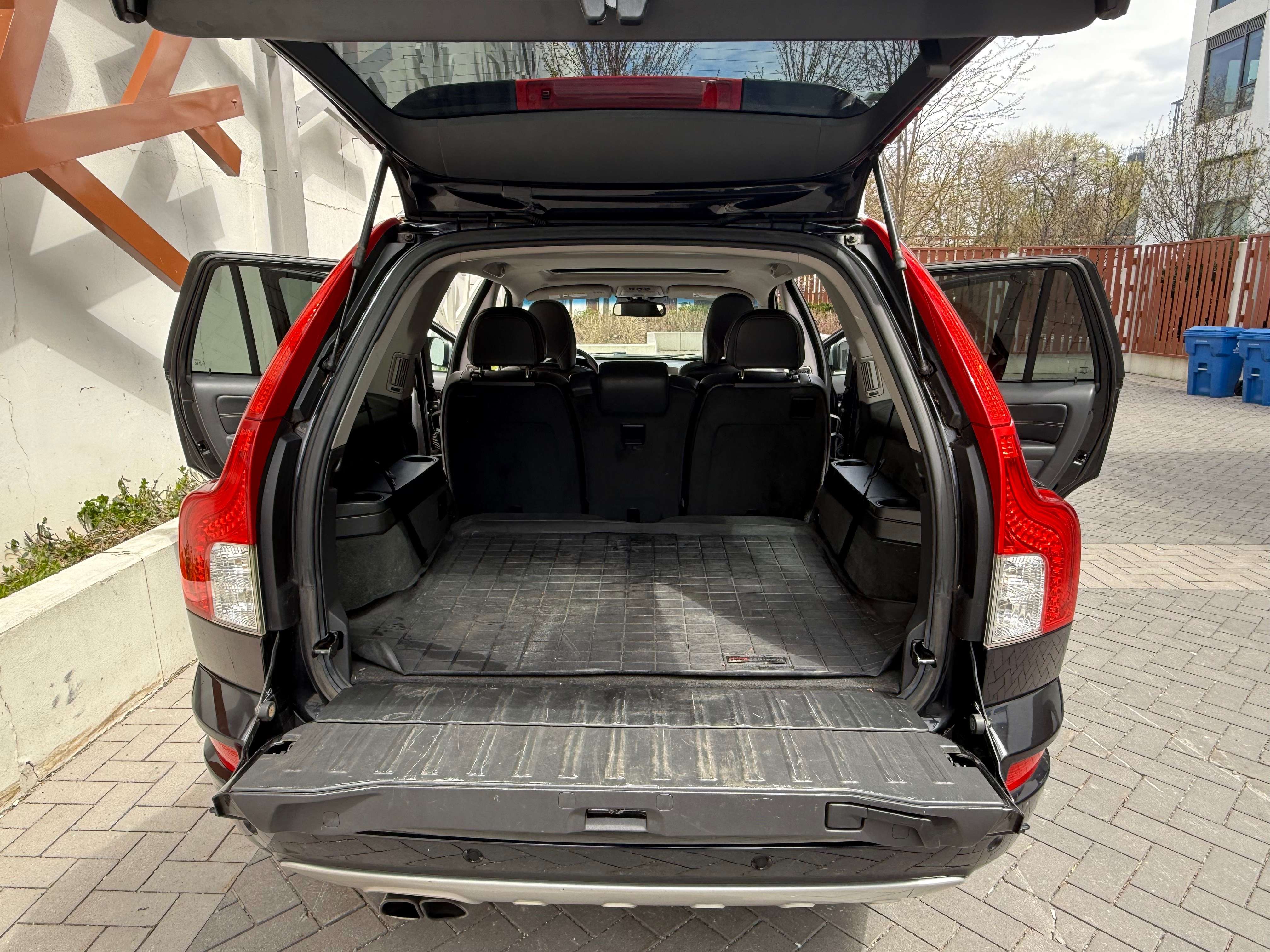 2013 Volvo XC90 3.2 R-Design Premier Plus thumb 25