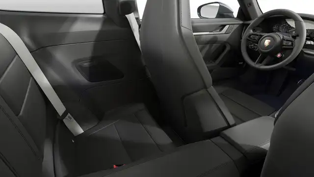 Porsche 911 view 8