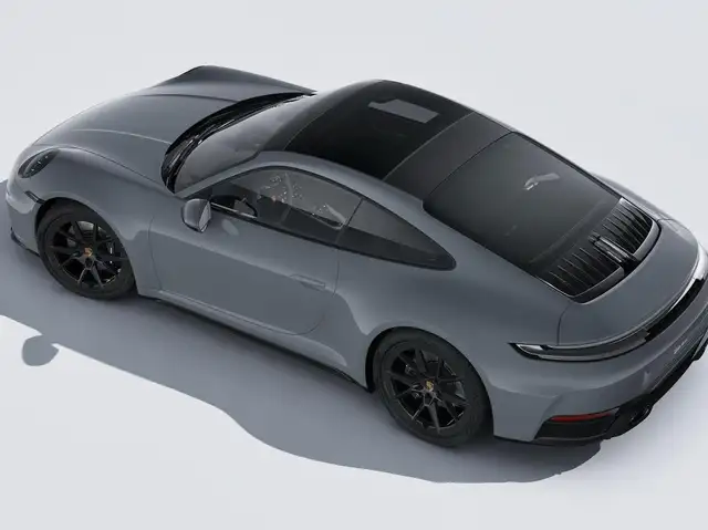 Porsche 911 view 3