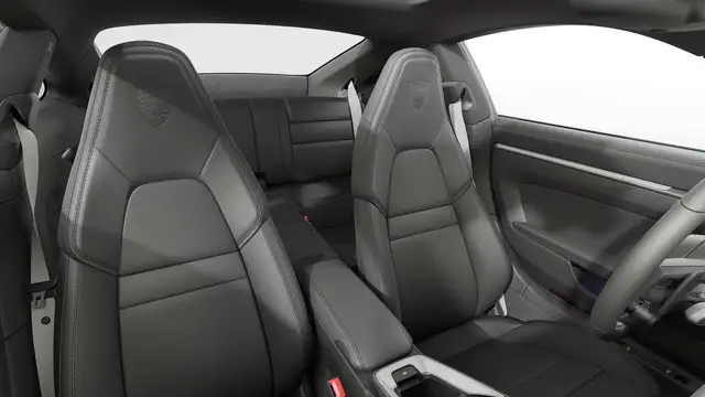 Porsche 911 view 7