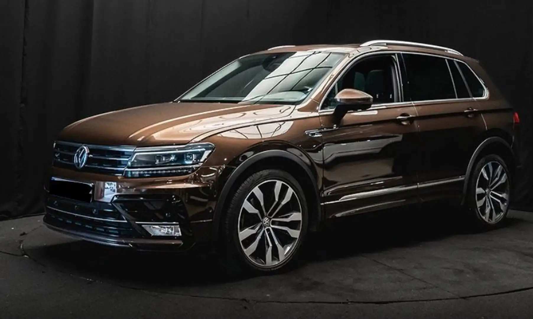 Volkswagen Tiguan Tiguan 2.0 TDI 190 DSG7 4Motion R LINE Exclusive Braun - 1