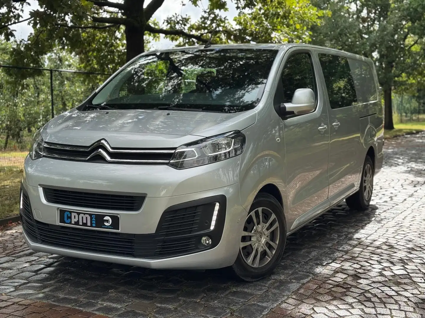 Citroen Jumpy 2.0 * AUTOMAAT * 180pk ! * 5PL * CAMERA * NAVI  * Silber - 2