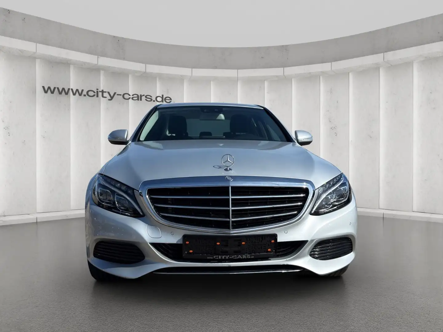 Mercedes-Benz C 180 CGI Lim.*Autom.*Comand*Cam*LED*Assistenten Silber - 2