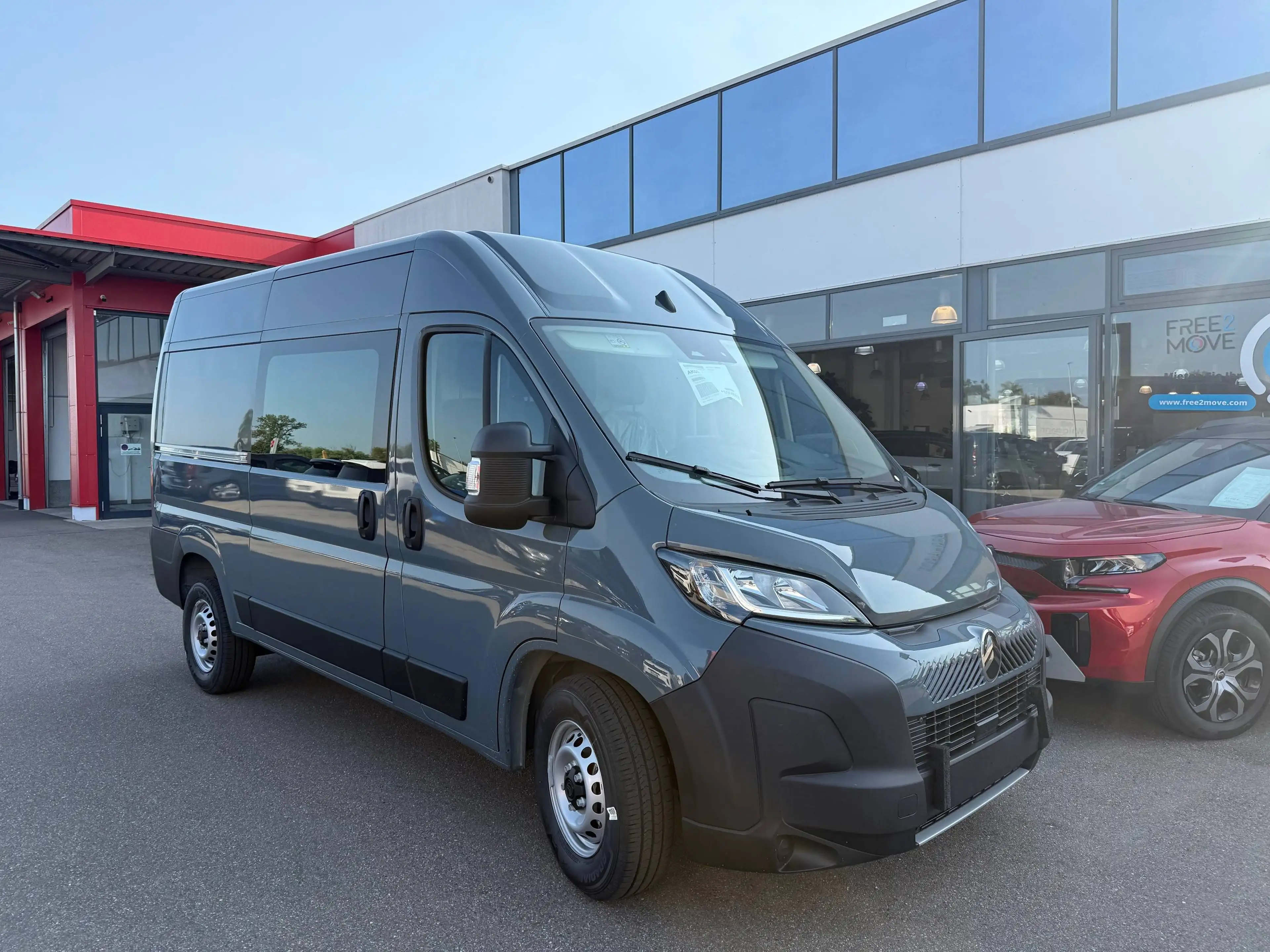 Citroen Jumper 35 L2H2 Automatik Blue HDi 140 — photo 4