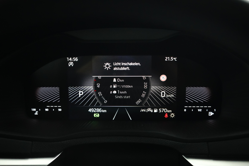 Skoda Karoq 1.5 150PK DSG Selection | Achteruitrijcamera | Cli — photo 7