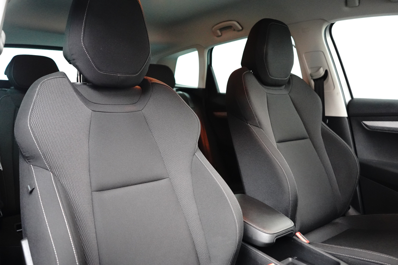 Skoda Karoq 1.5 150PK DSG Selection | Achteruitrijcamera | Cli — photo 8