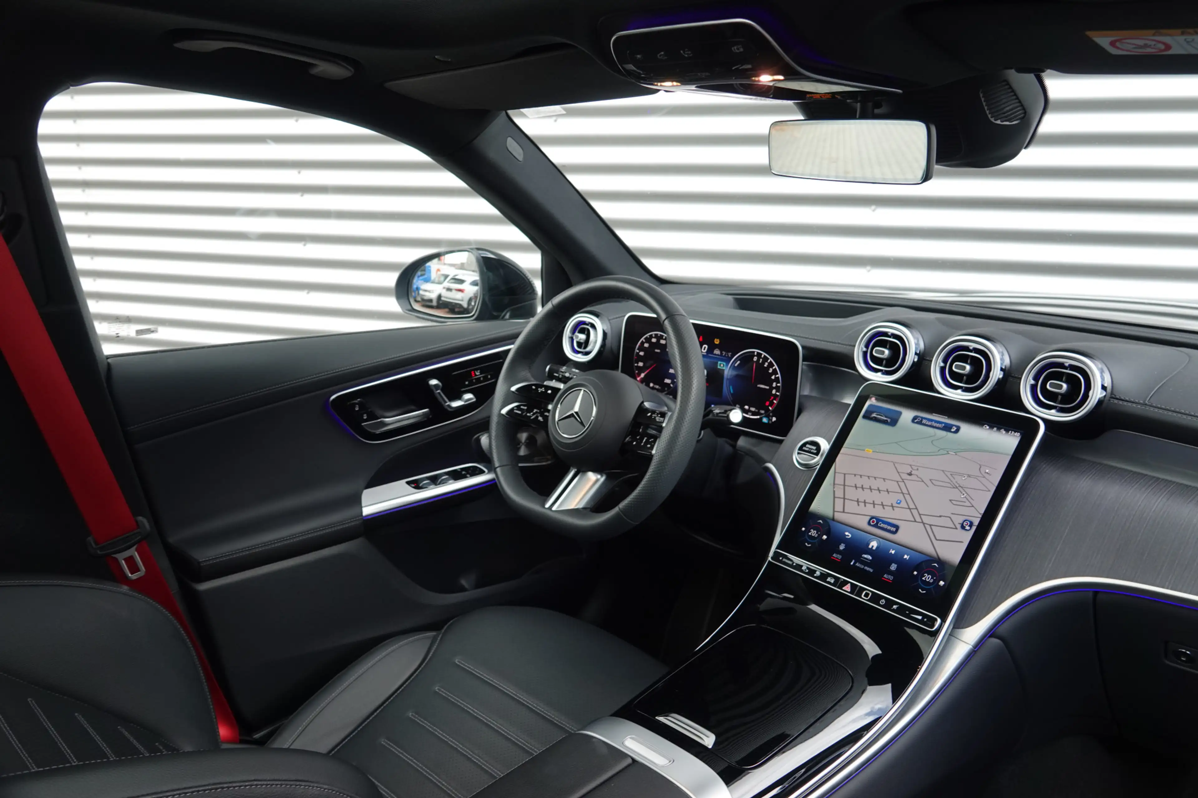 Mercedes-Benz GLC 300 300e 4MATIC AMG Line | Panodak | Night | Burmester — photo 7