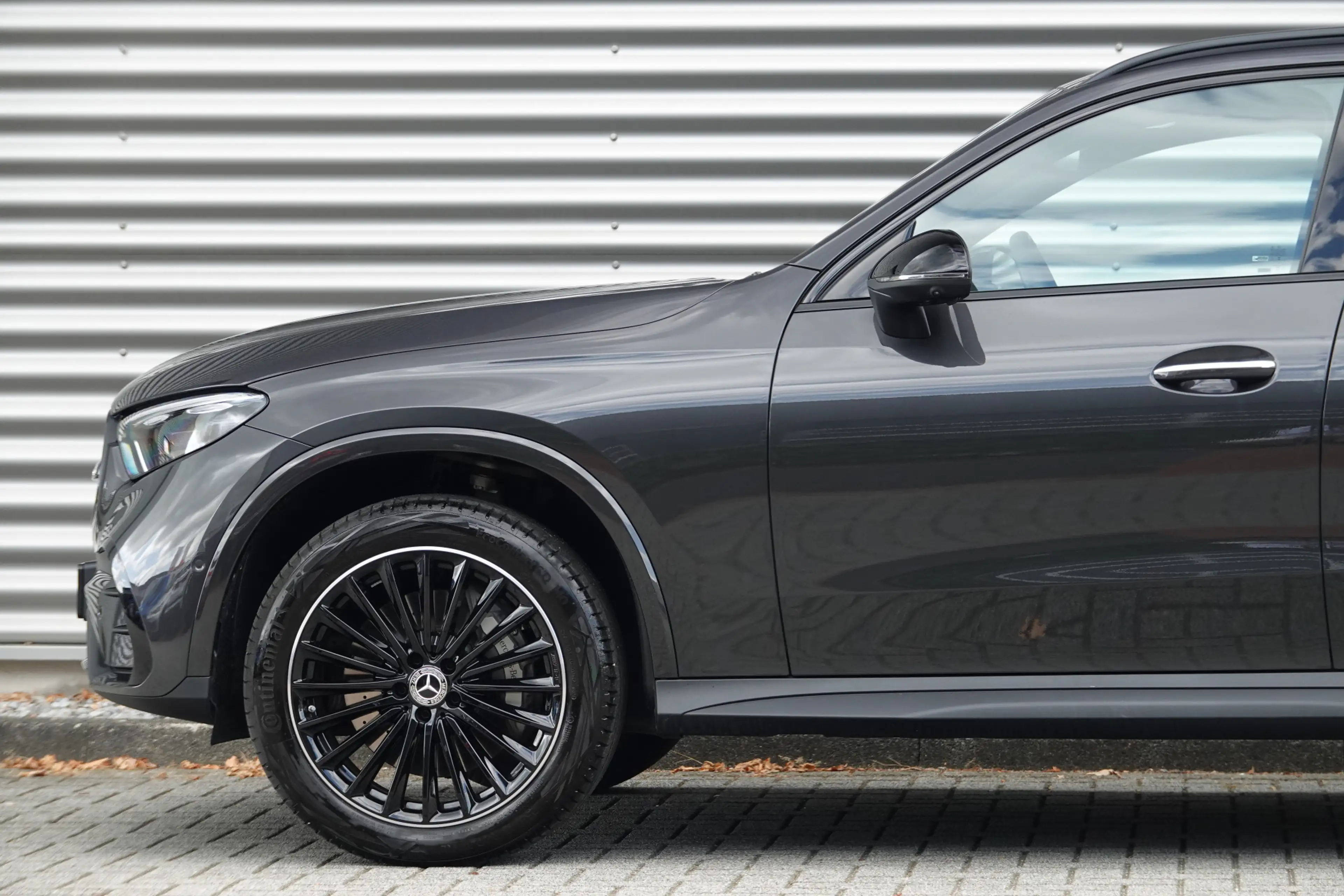 Mercedes-Benz GLC 300 300e 4MATIC AMG Line | Panodak | Night | Burmester — photo 9