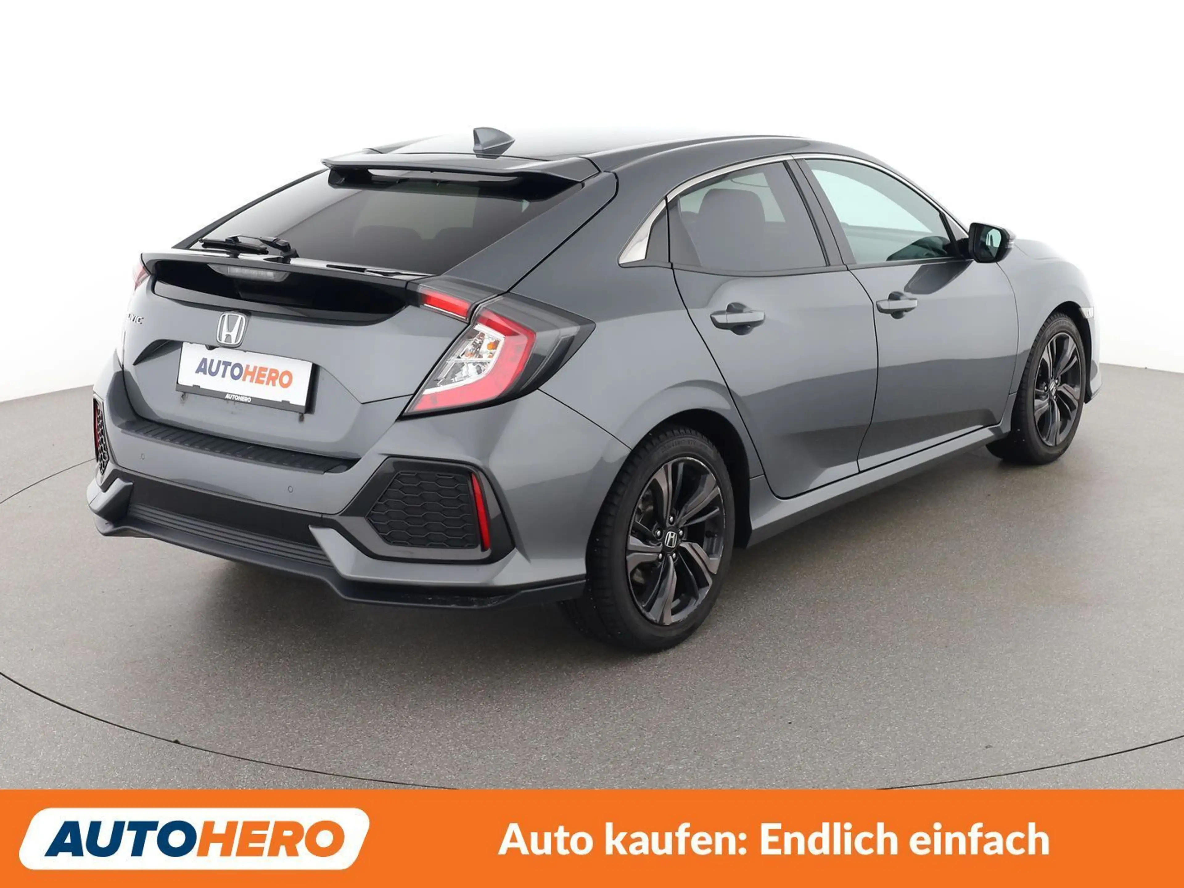 Honda Civic 1.0 VTEC Elegance — photo 6
