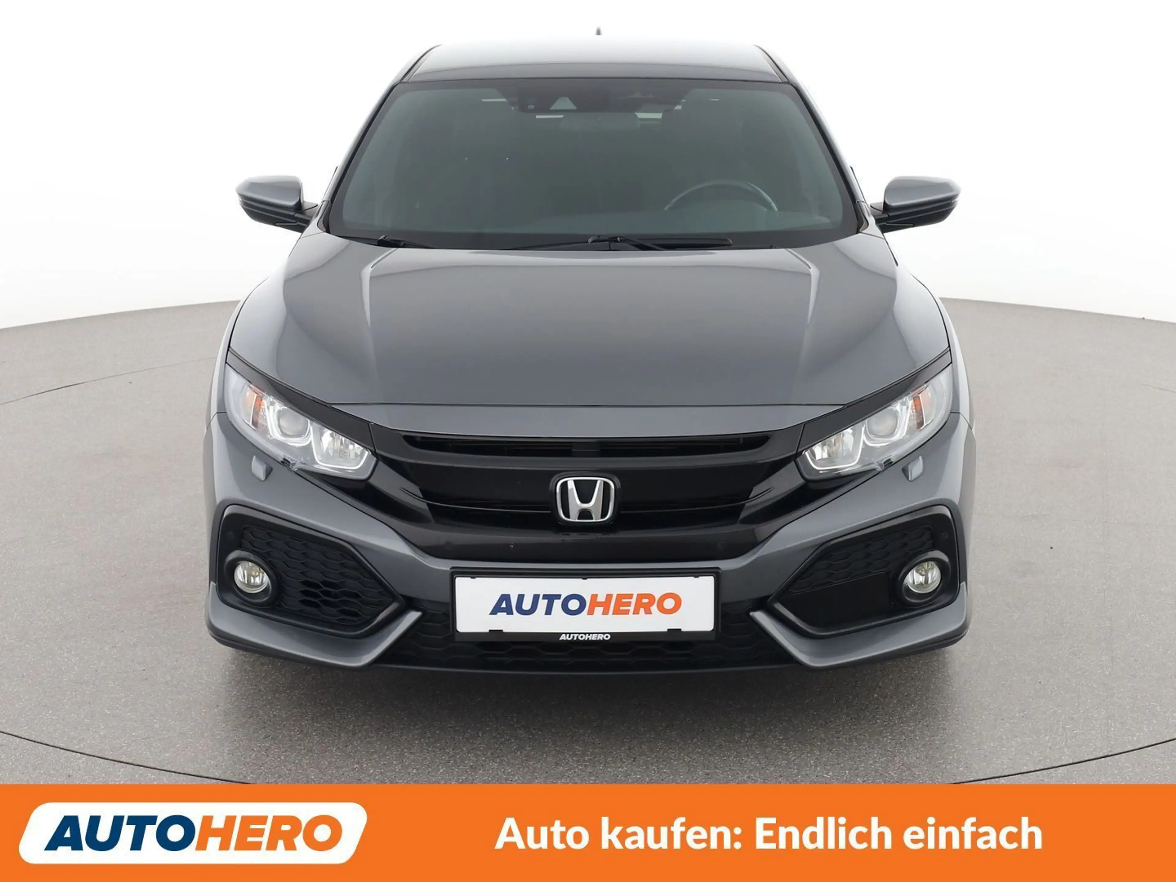 Honda Civic 1.0 VTEC Elegance — photo 9