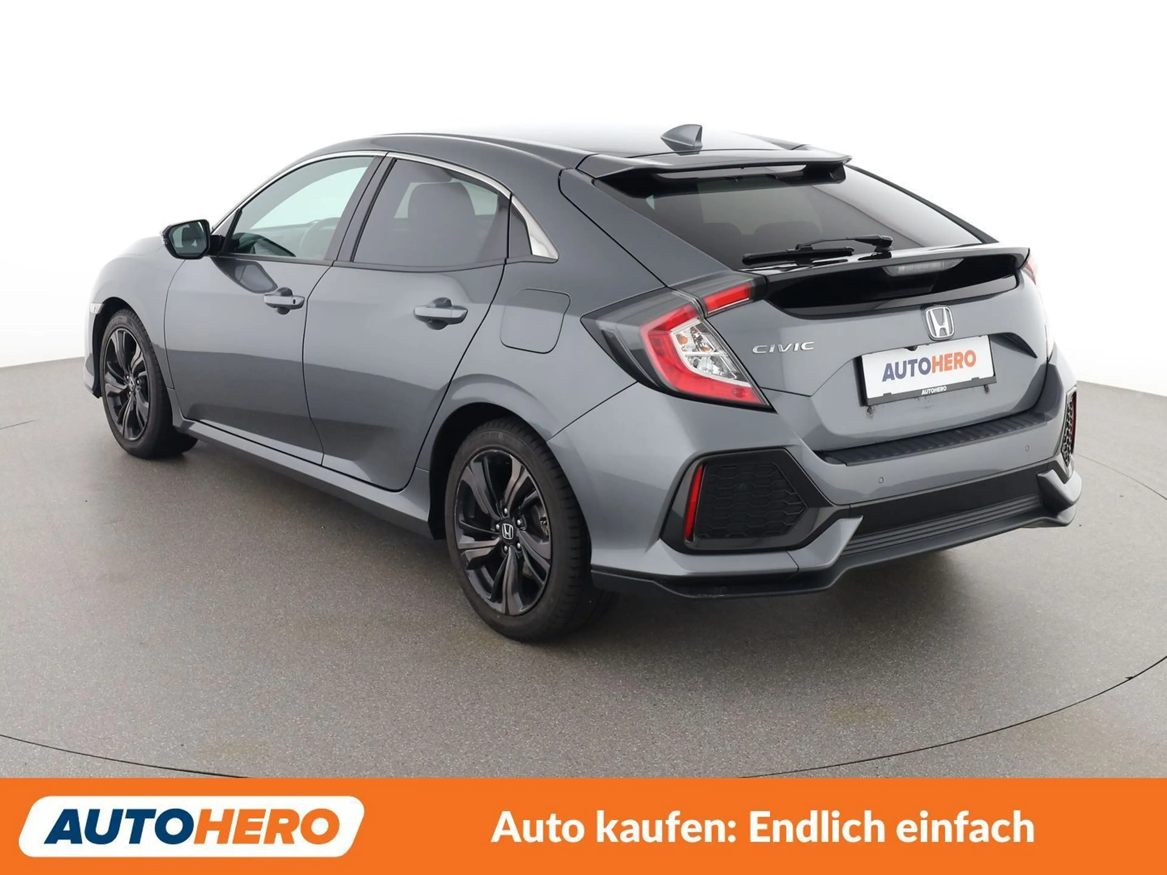 Honda Civic 1.0 VTEC Elegance — photo 4